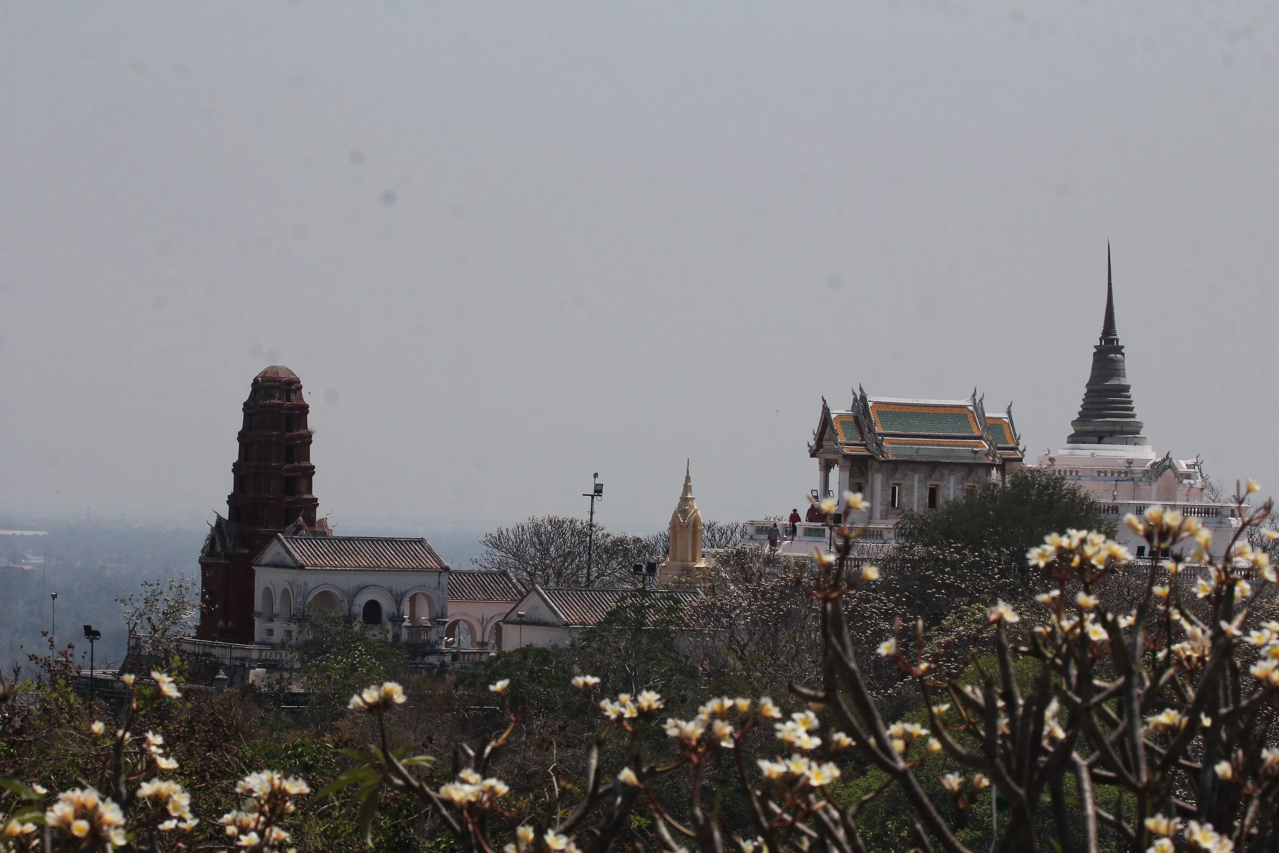 2020 Petchaburi Temple Trip with Cokie (74).JPG