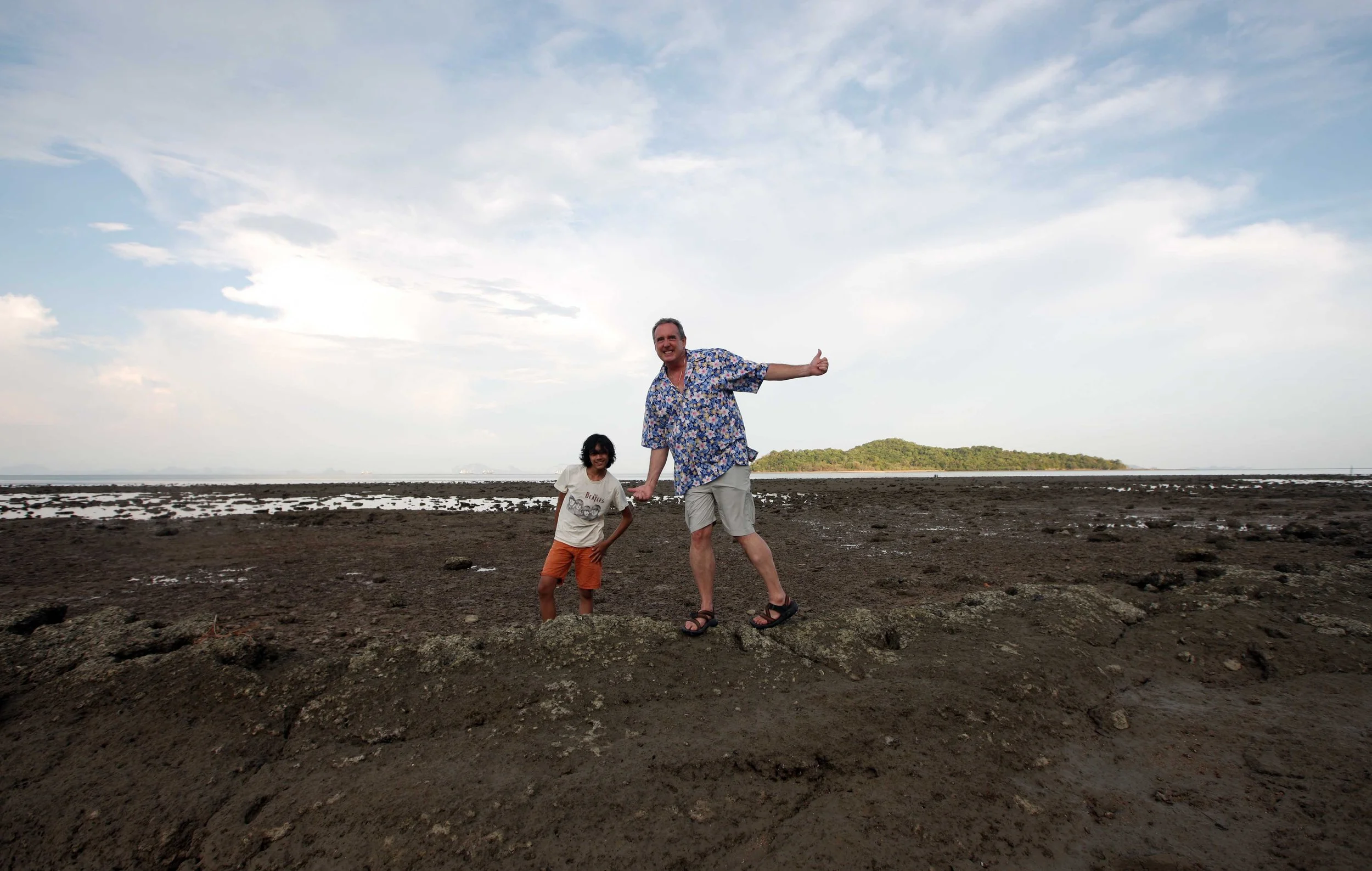 2015 Koh Lanta Songkran with friends from ISB (186).JPG