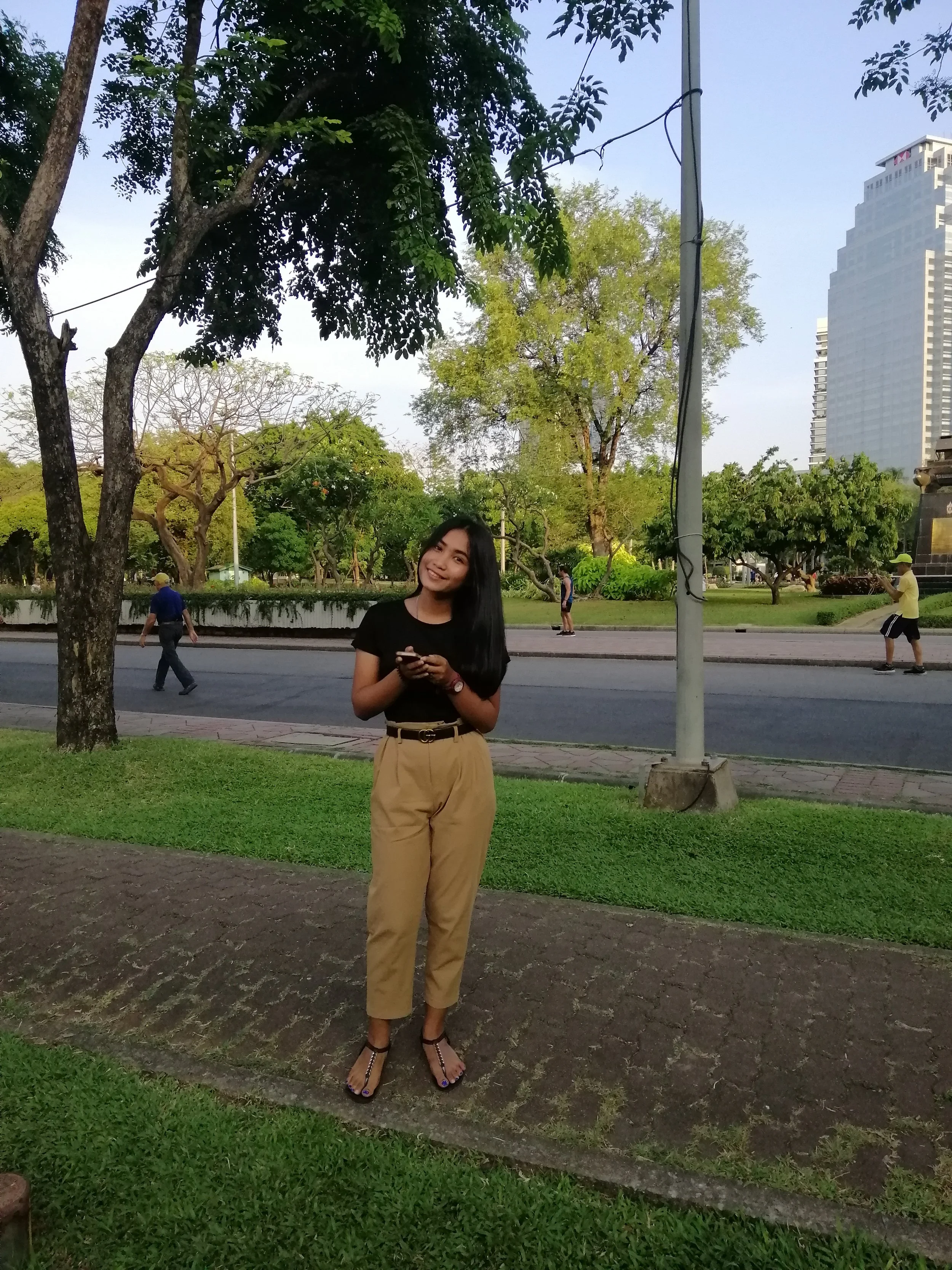2019 Lumpini Park Bangkok with Gift and Ann (11).jpg