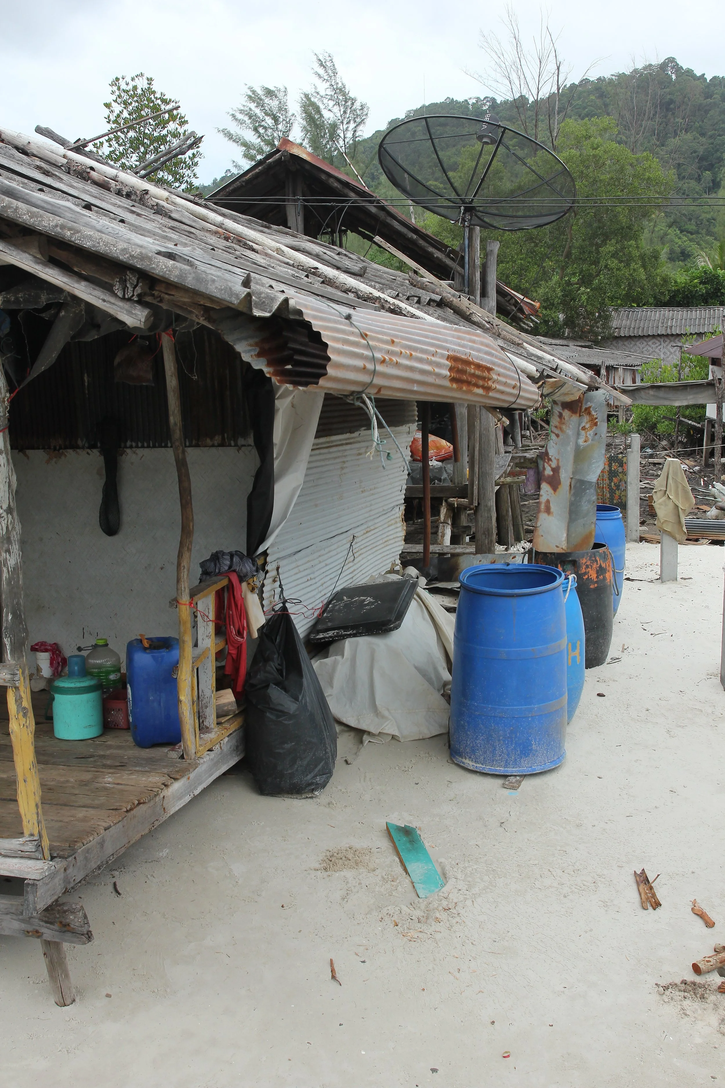 2017 Koh Lanta Northern Chao Le Village near Saladan (19).JPG