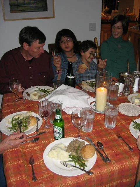 2005-11-24 THANKSGIVING WITH ERINS FOLKS (5).JPG