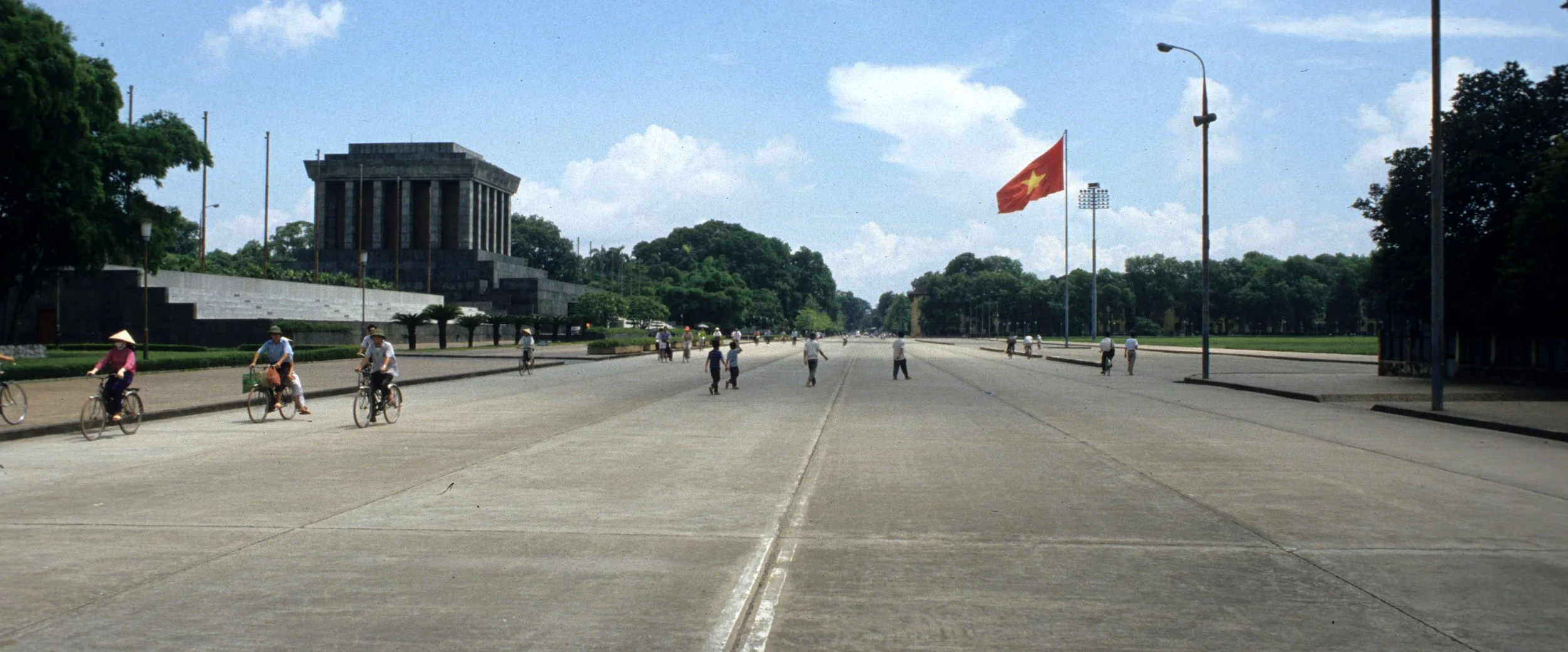 HANOI - HO CHI MINHS TOMB.jpg