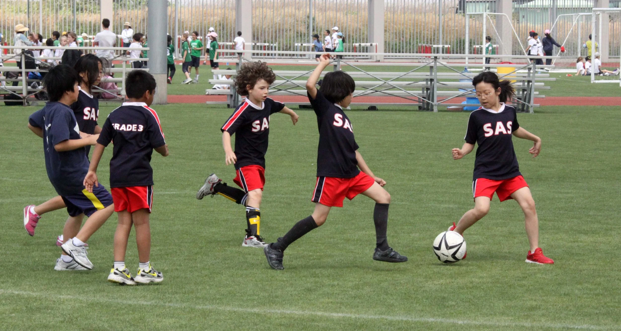 SAS THIRD GRADE SOCCER DAY (65).JPG