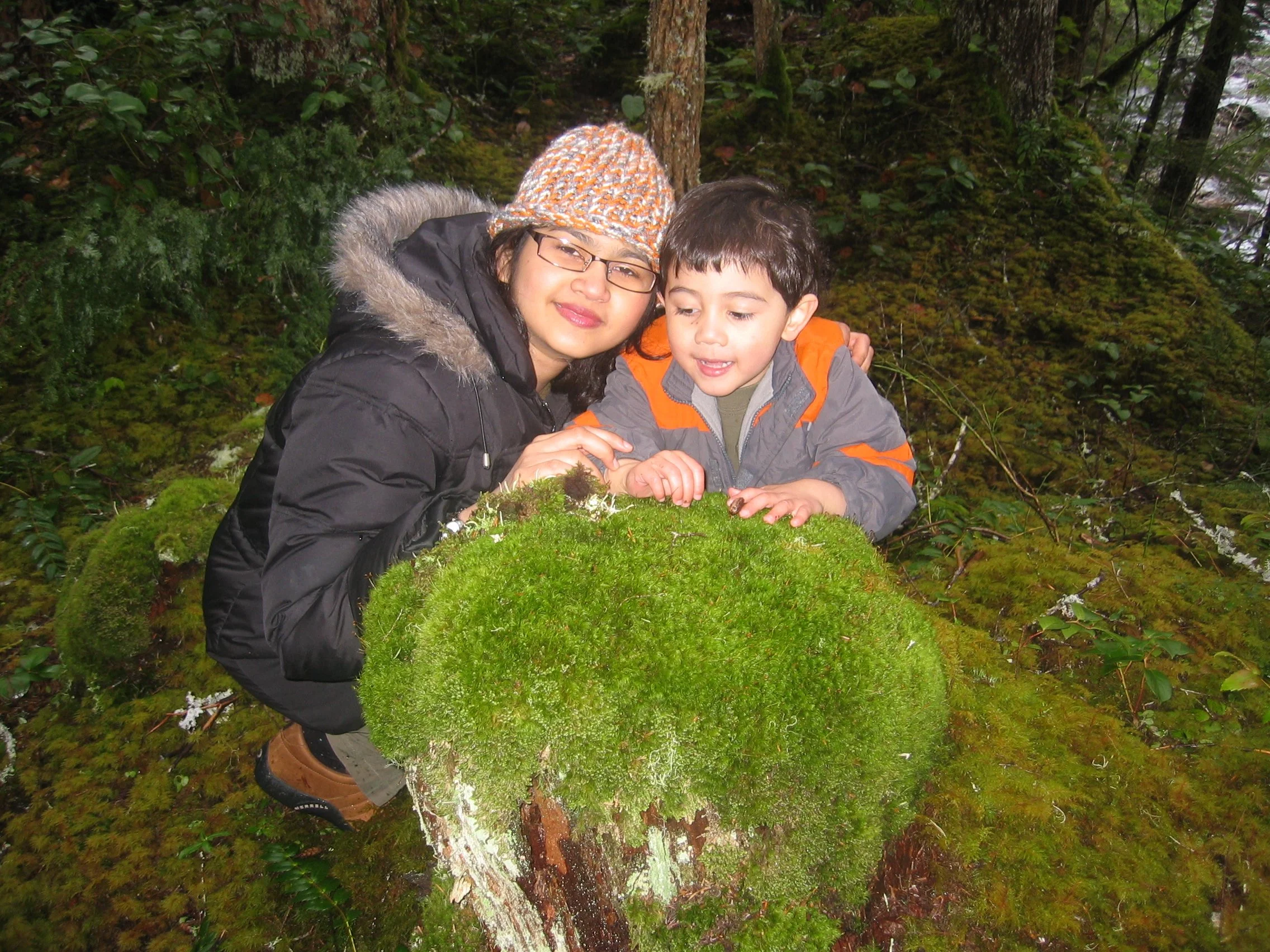 2006-4-1 TUBLECAIN DUNGENESS RIVER HEADWATERS TRAIL.jpg