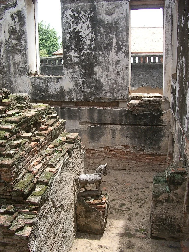 LOPBURI - 2004 (6).JPG