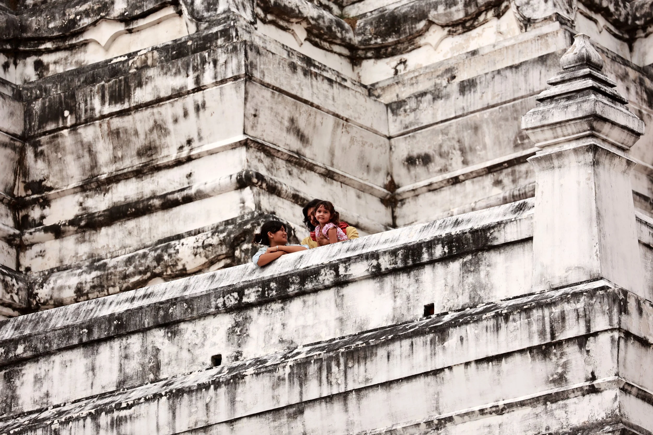 Ayutthaya with Cokie, Liana and Lalita - Oct 23 (14).jpg
