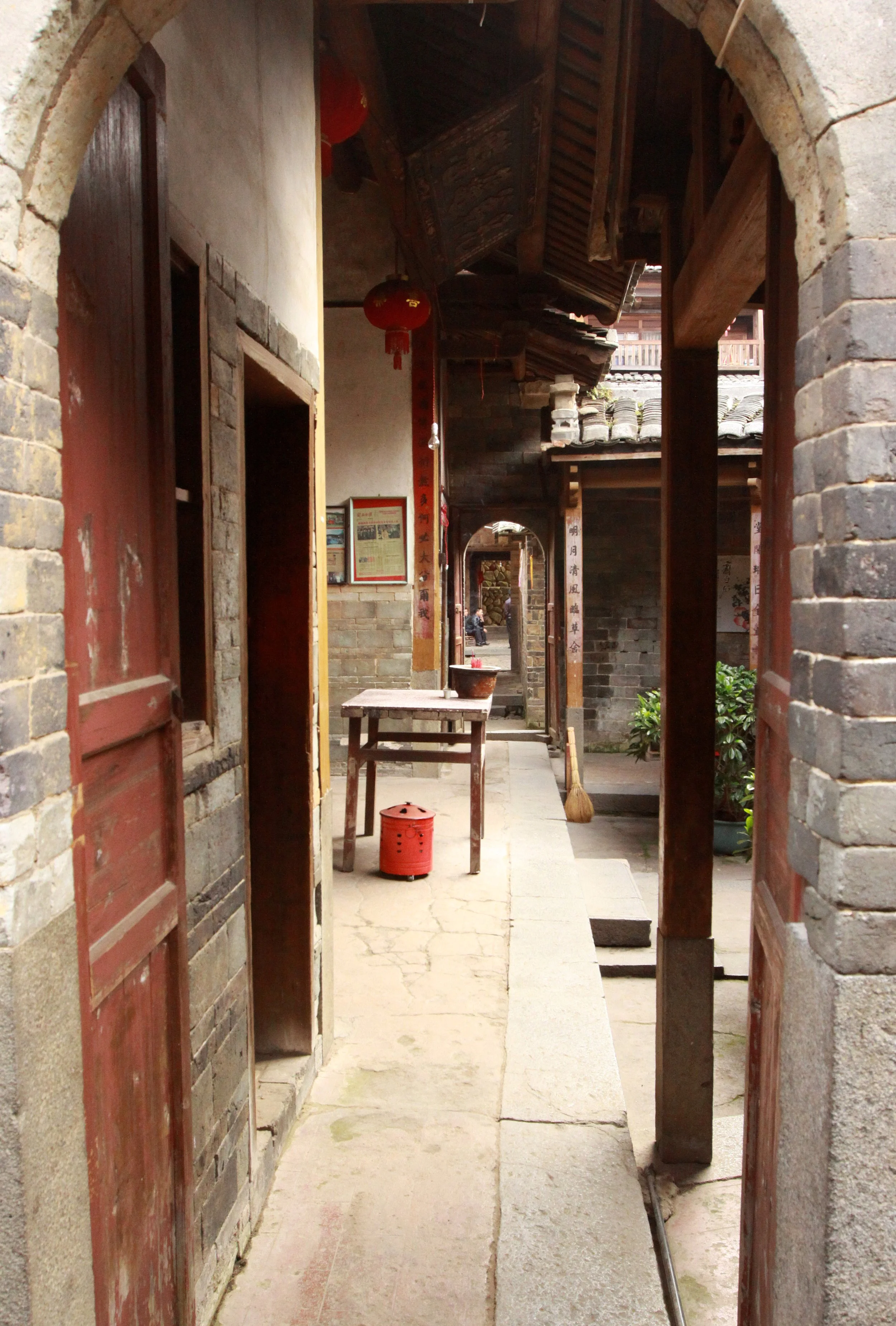 CHENGQILOU HAKKA VILLAGE - FUJIAN CHINA (42).JPG