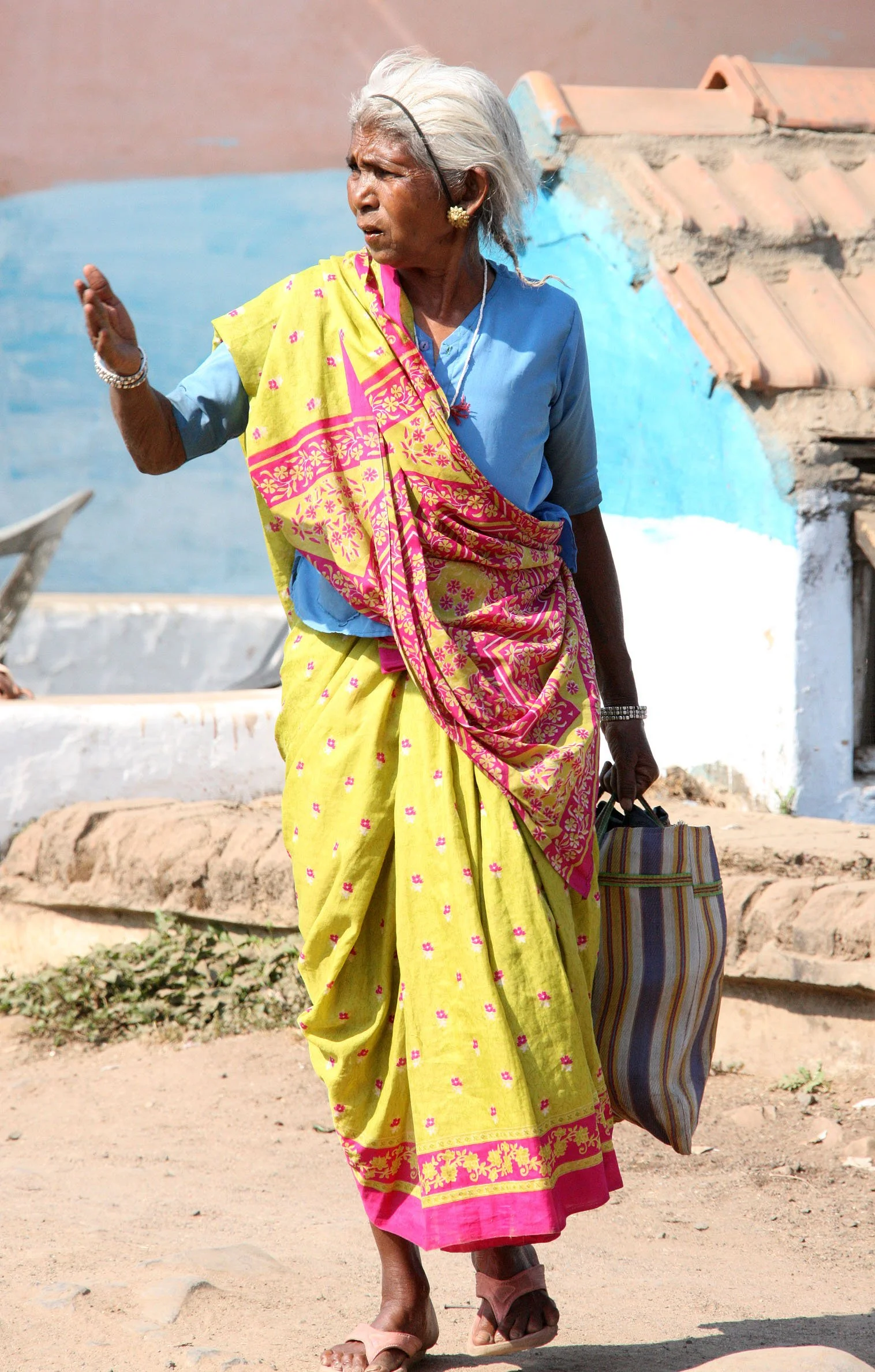 NAGPUR INDIA - STREET SCENES (8).JPG