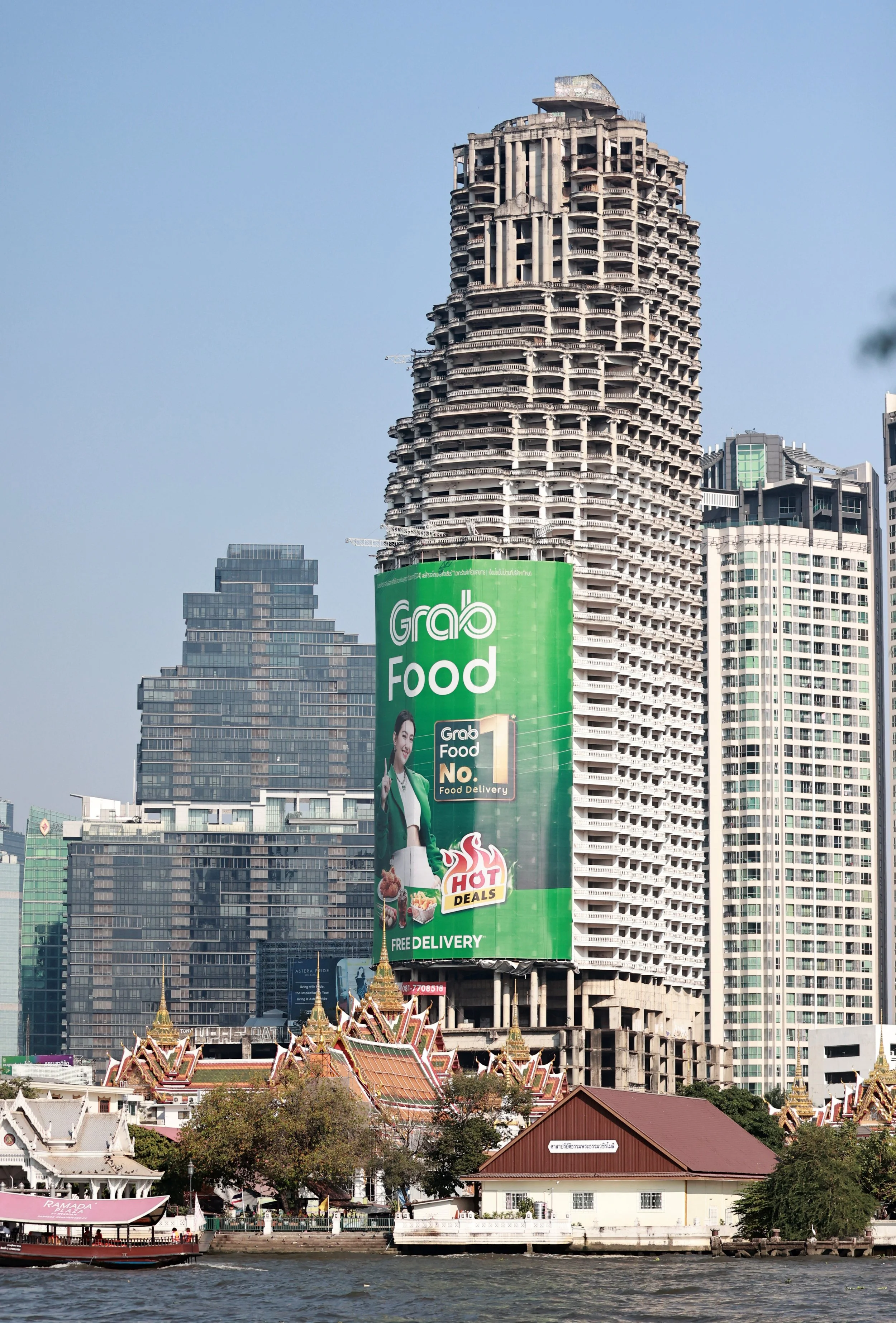 2025 Bangkok on Valentines Day 2025 from the Ibis Riverside Hotel (2).JPG