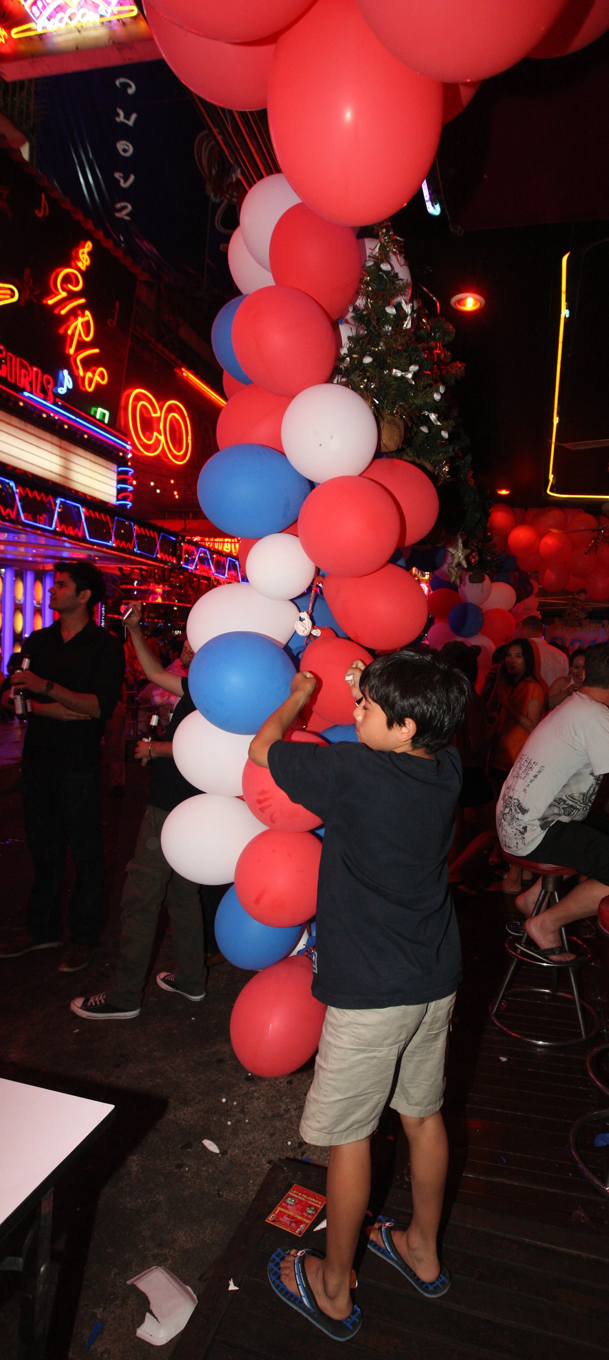 2012 Bangkok New Year's Eve on Soi Cowboy (16).JPG