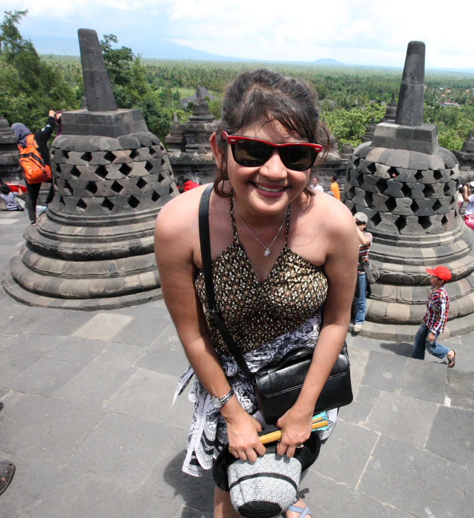 BOROBUDUR RUINS - YOGYAKARTA INDONESIA (42).JPG
