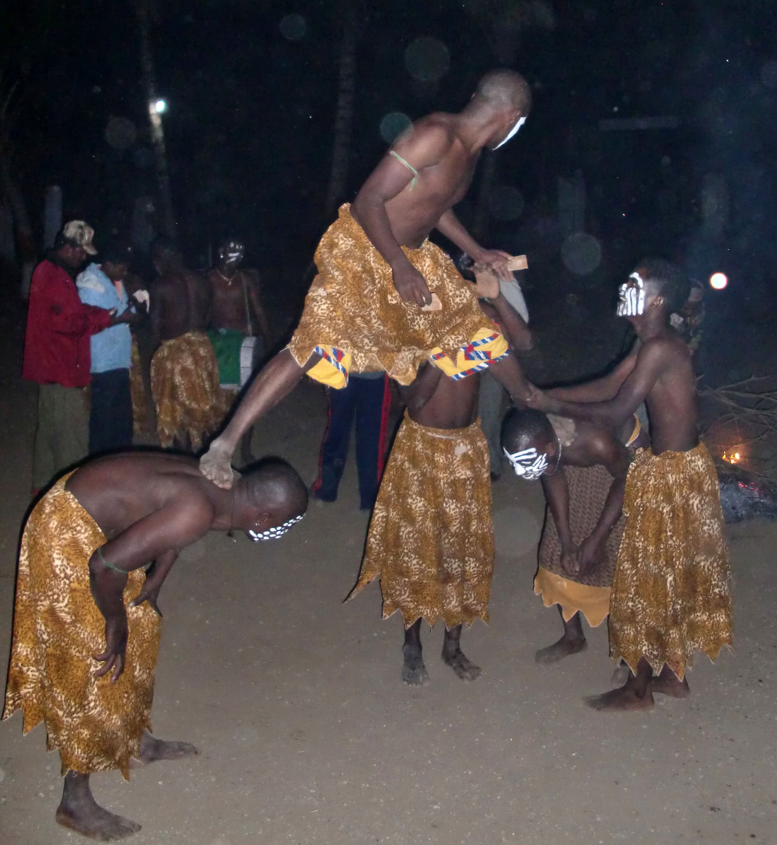 GUJARAT - AFRICAN VILLAGE - SASAN GIR - INDIA (6).JPG