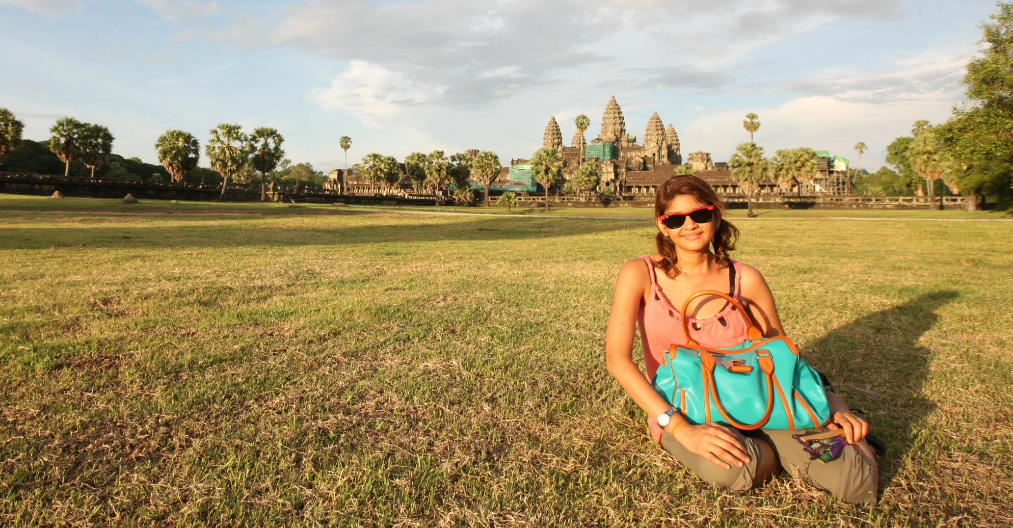 ANGKOR WAT TEMPLE - CAMBODIA - JULY 2010 (19).JPG