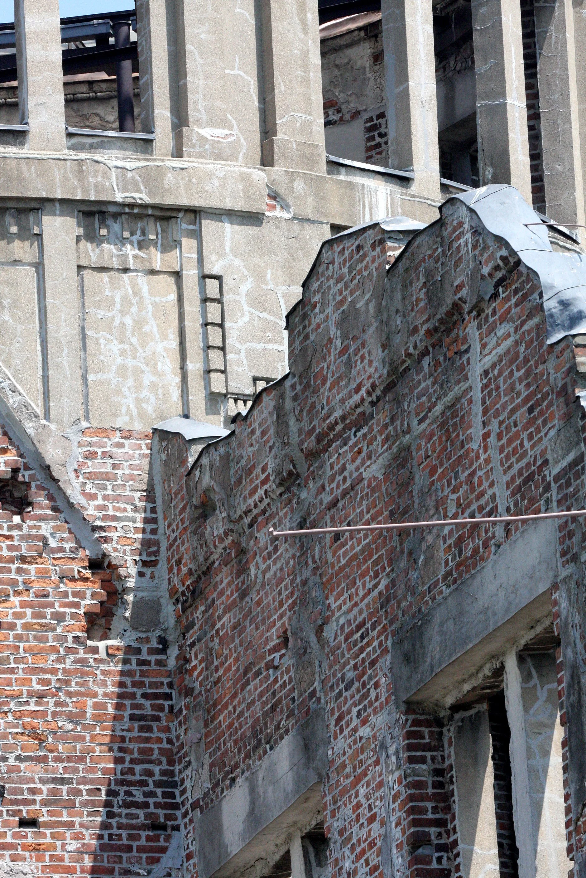 HIROSHIMA - MAY 2009 - A-BOMB DOME (15).JPG