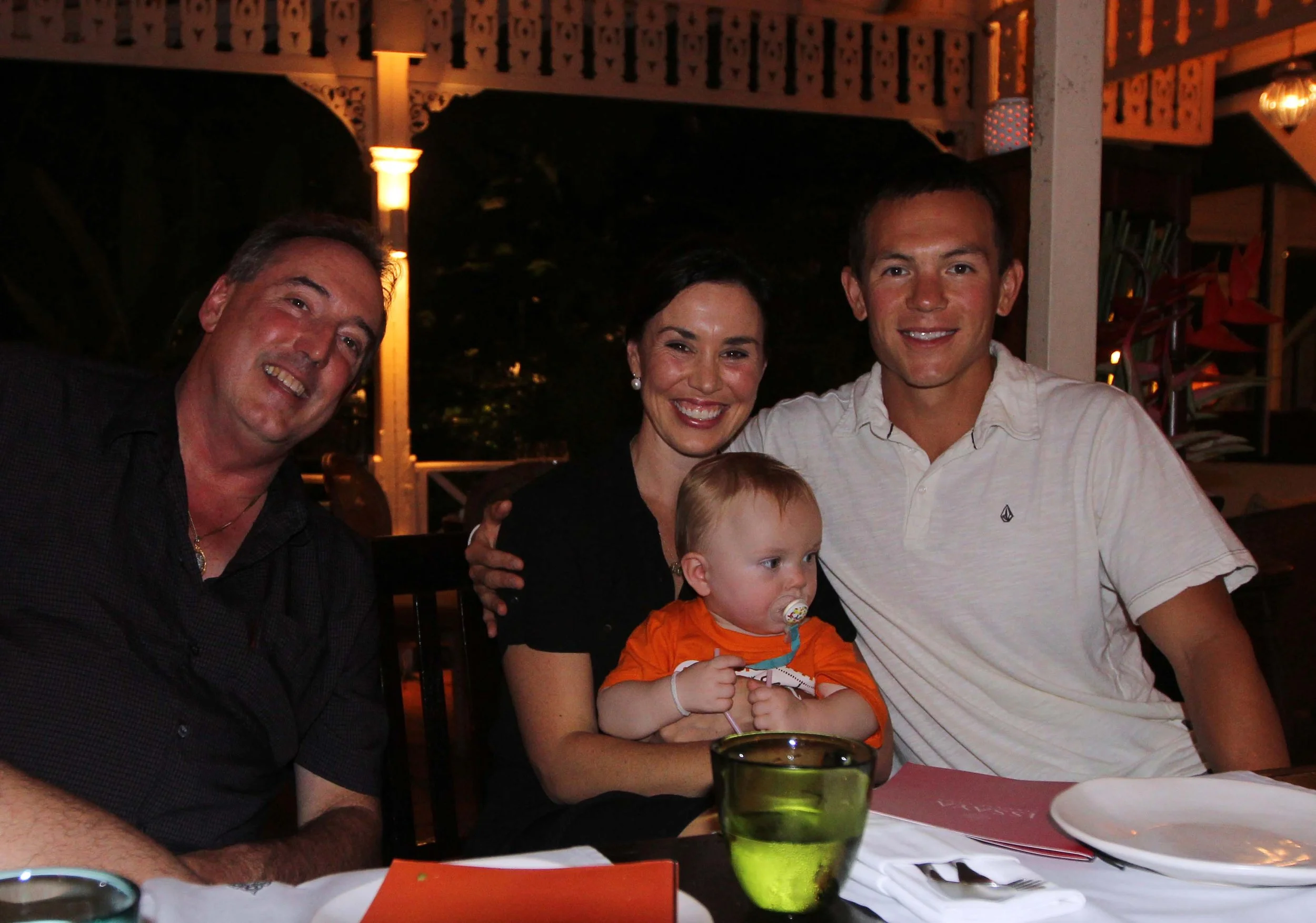 2013 BKK - NIGHT OUT AT ISSAYA WITH FRIENDS (24).JPG