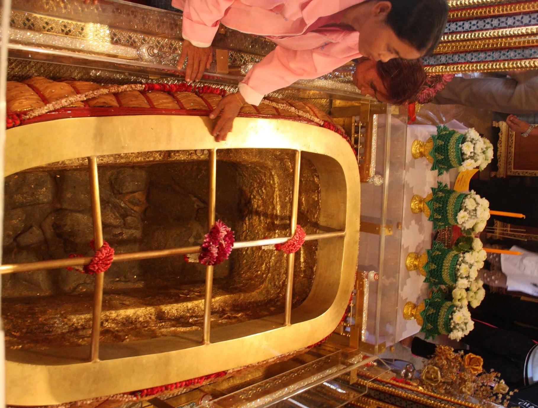 PRAPUTABAT - WAT PRAPUTABAT - CHRISTMAS IN THAILAND TRIP 2008 (17).JPG