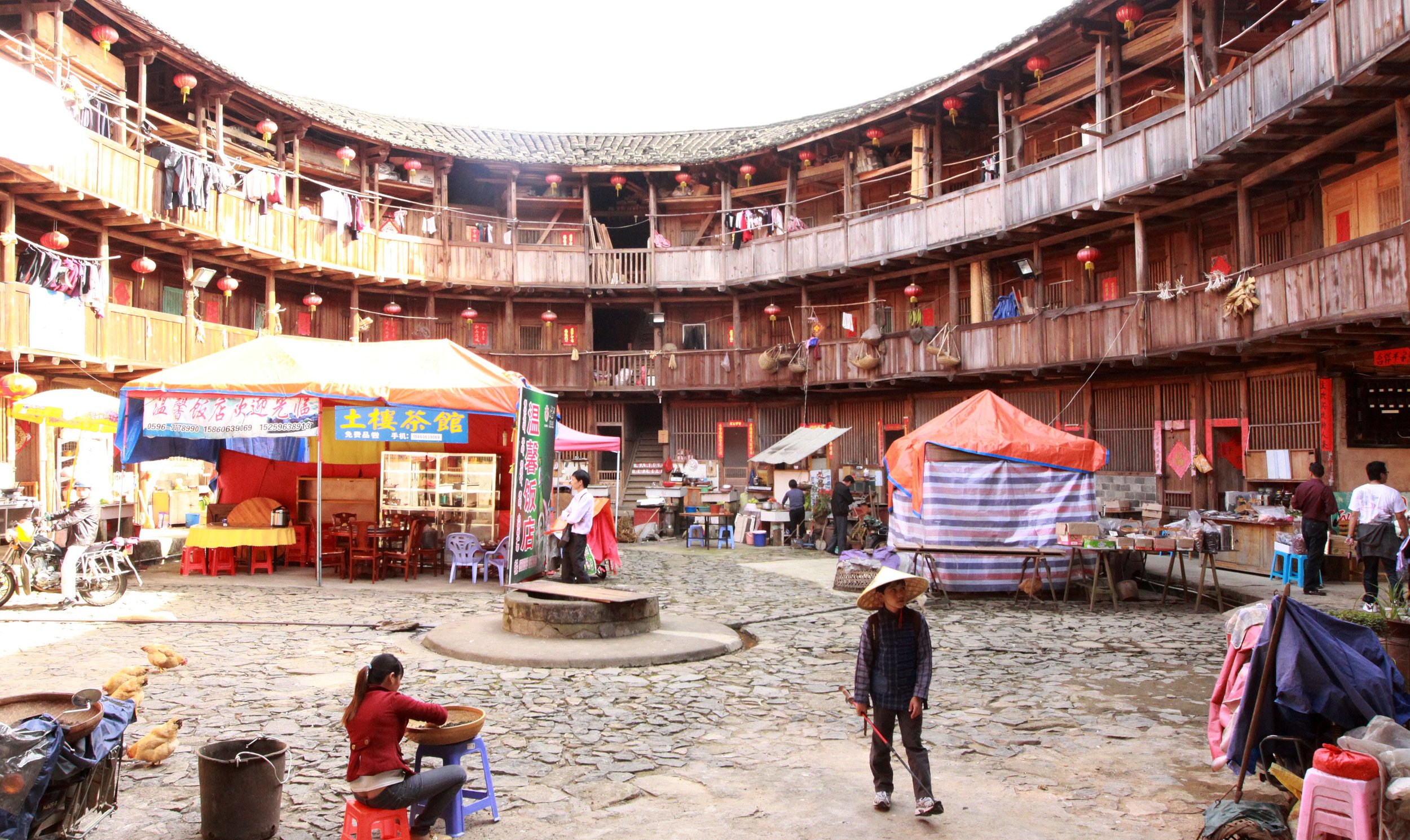 TIANLOUKENG HAKKA CLUSTER - FUJIAN CHINA (107).JPG