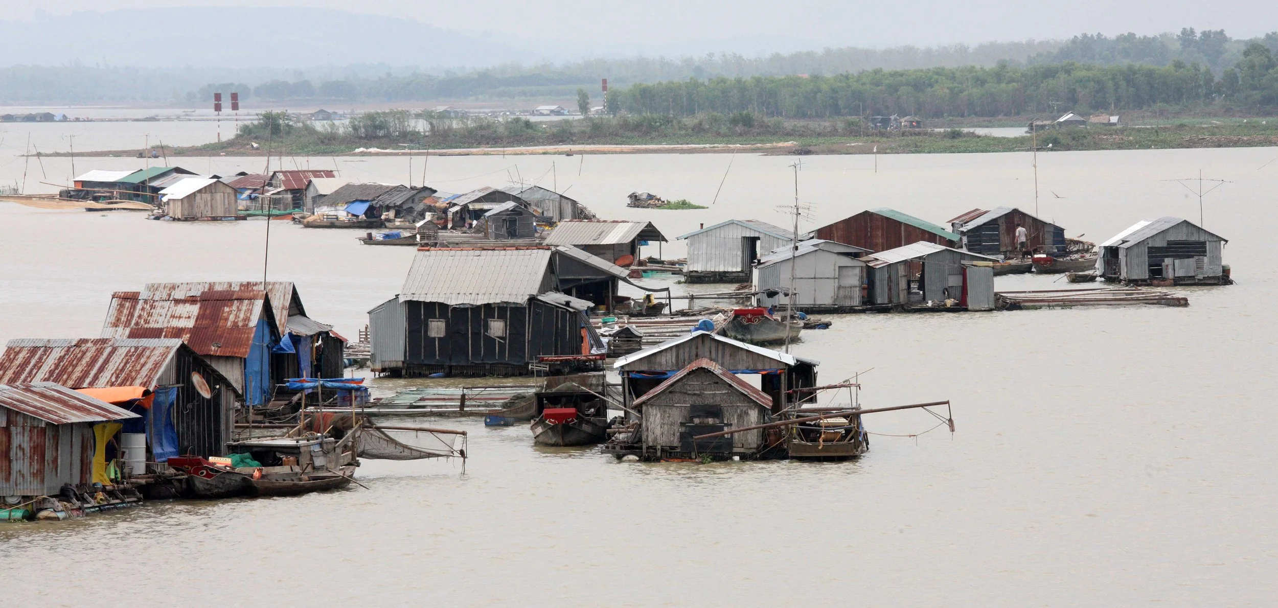SAIGON VIET NAM - AND OUTSKIRTS OF TOWN (7).JPG