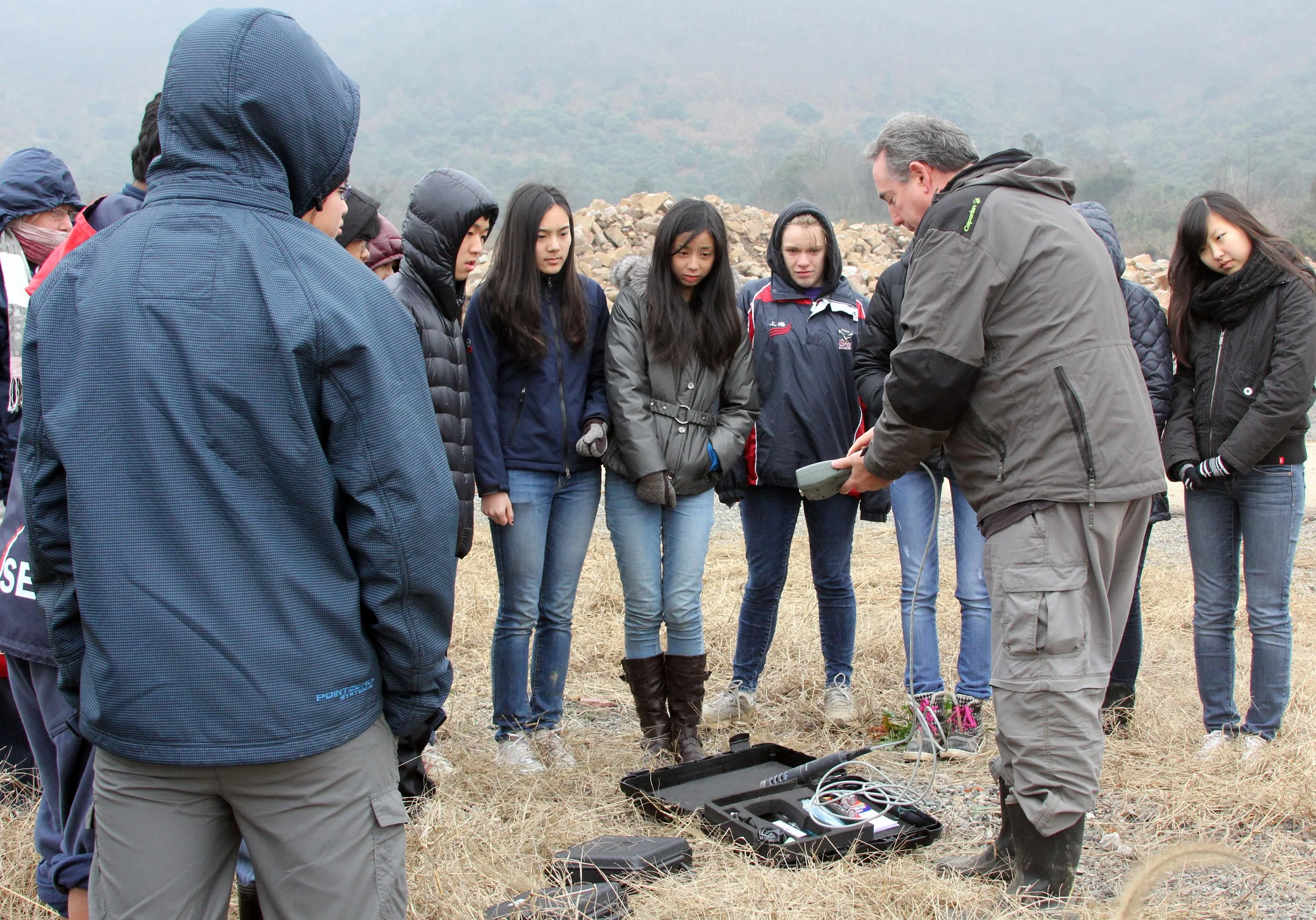 LAKE TAI JIANGSU PROVINCE - IB & APES FIELD TRIP TO LAKE TAI (123).JPG