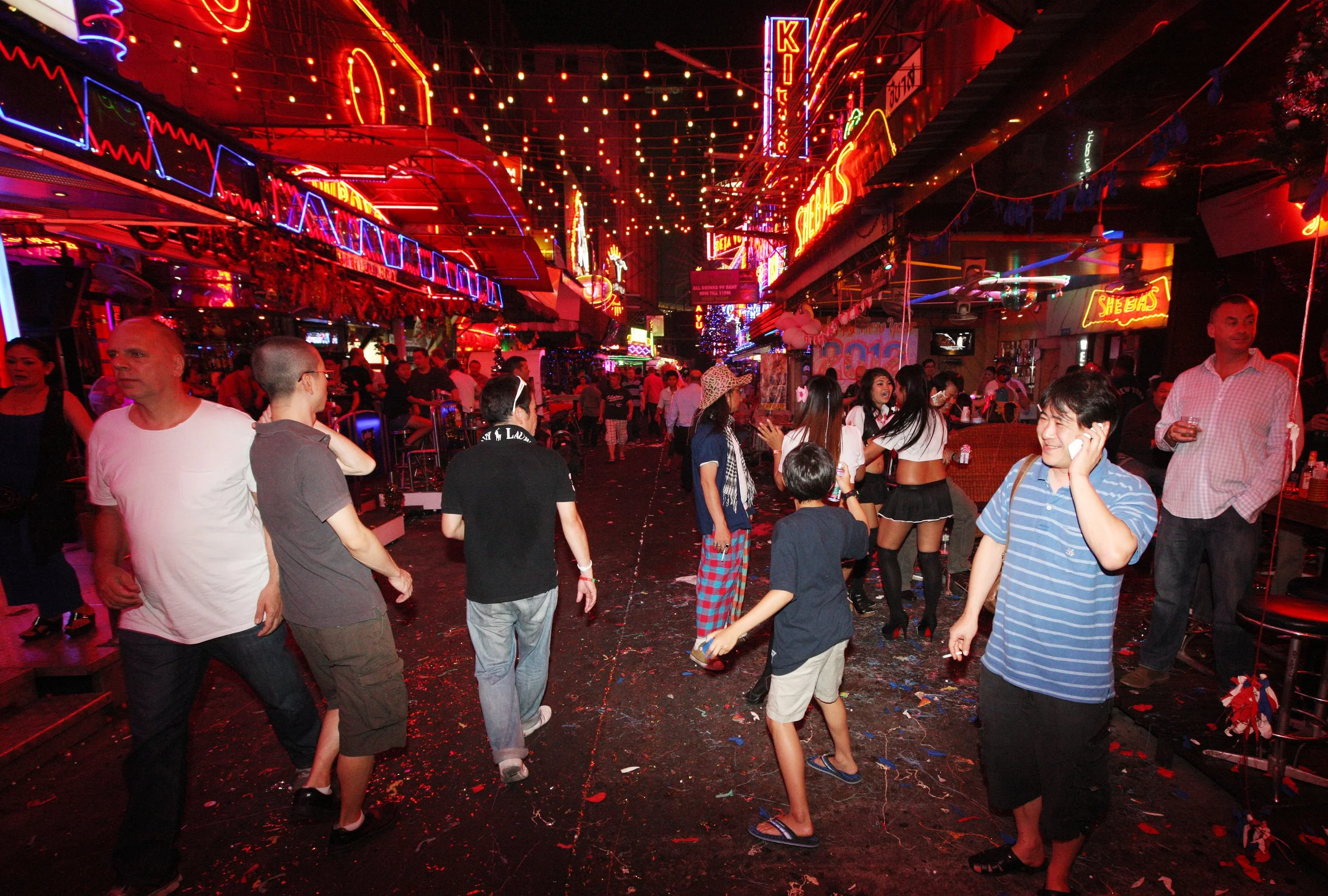2012 Bangkok New Year's Eve on Soi Cowboy (45).JPG