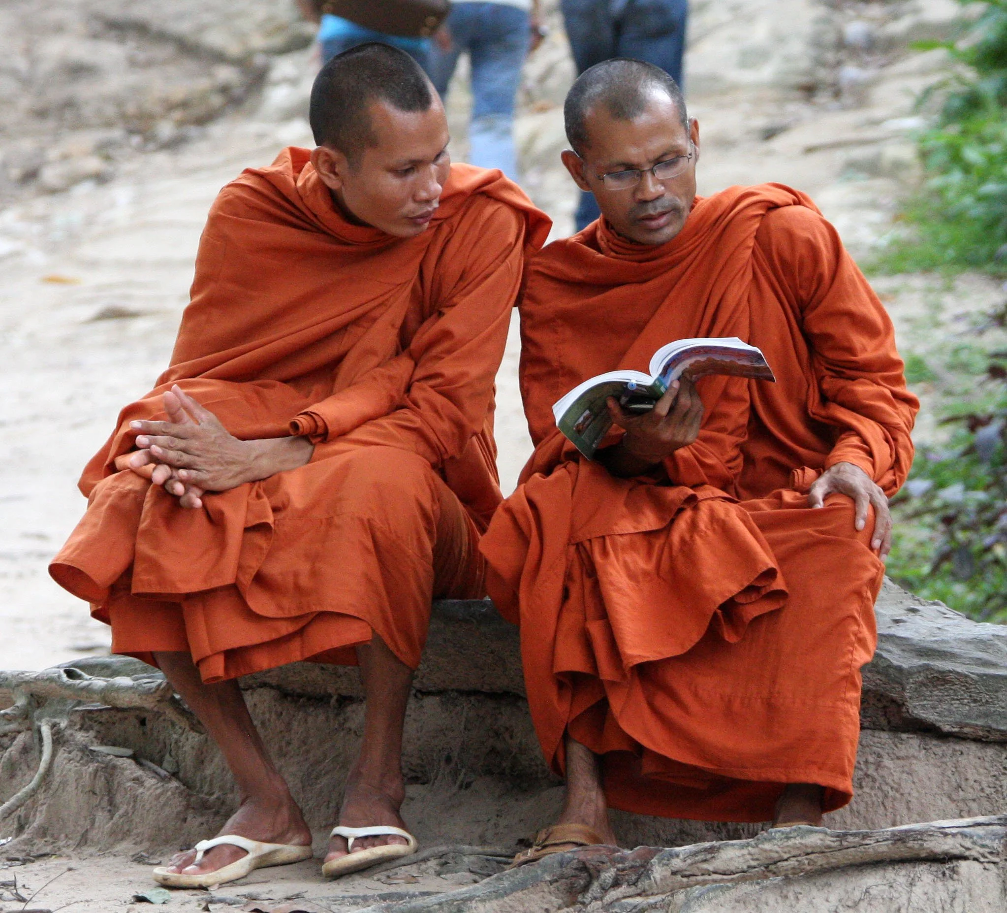KULEN MOUNTAIN CAMBODIA - 1000 LINGHA RIVER (67).JPG