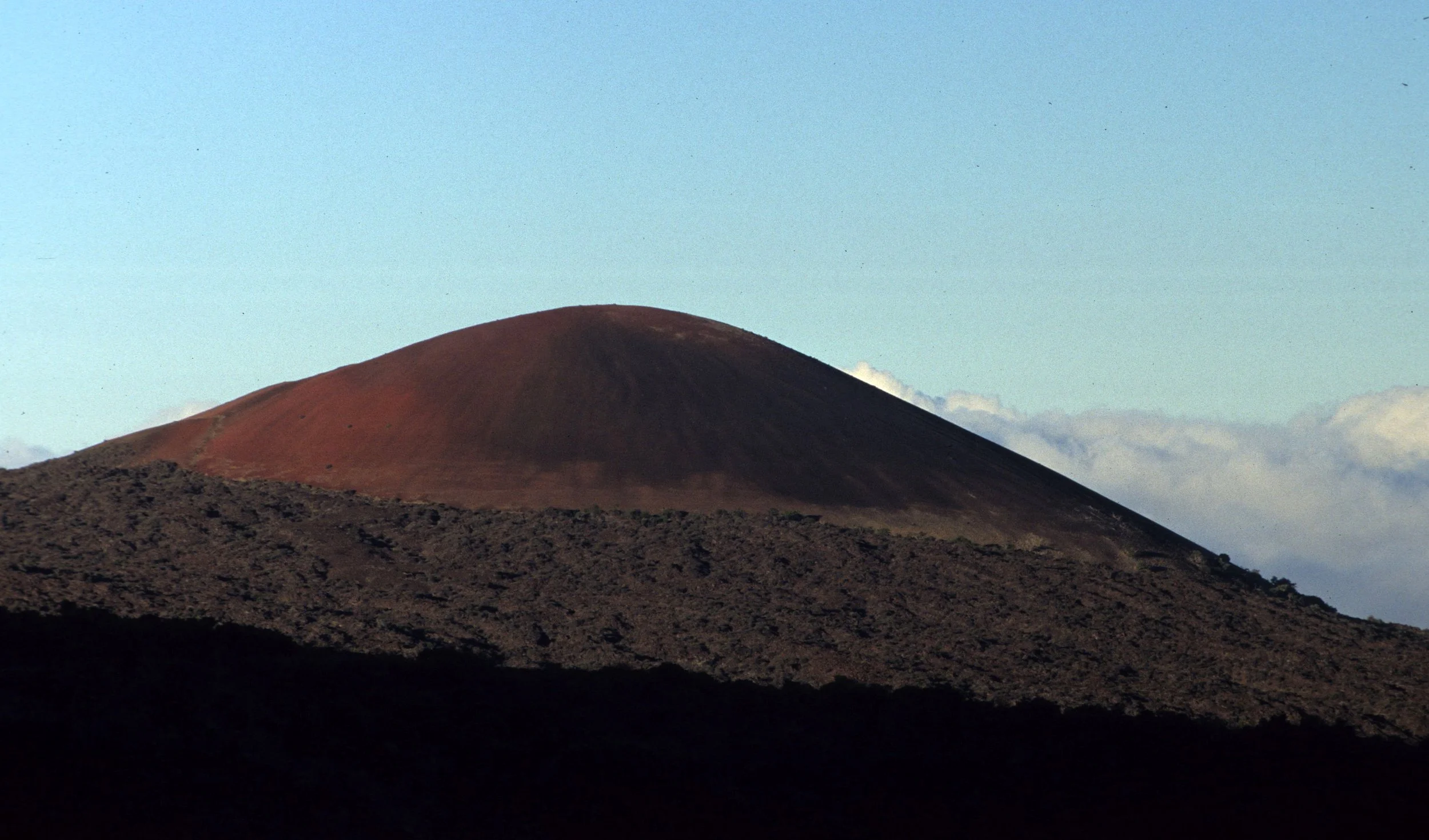 HAWAII - HAWAII - VIEW OF MAUNA LOA.jpg