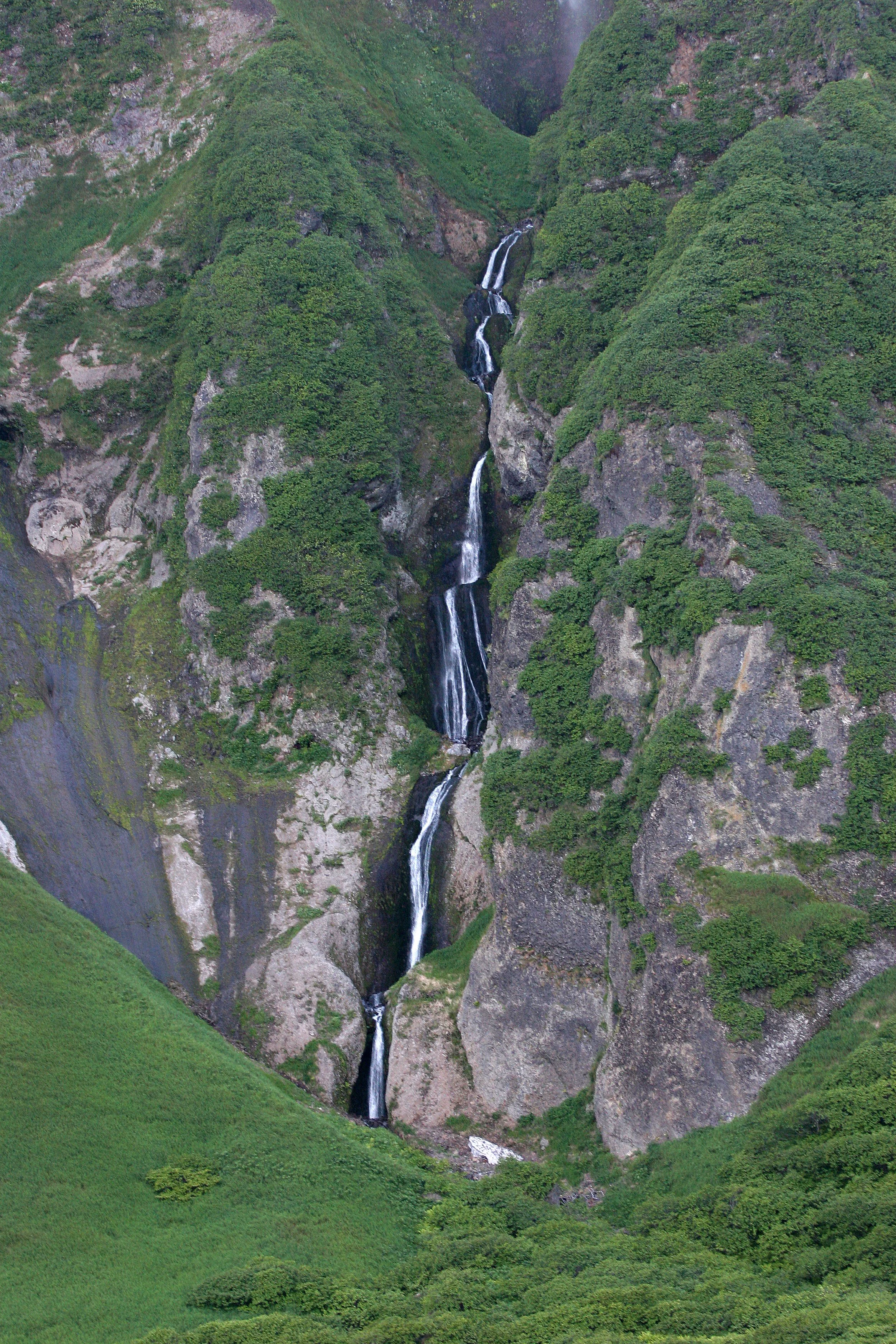 KURIL ISLANDS - VIEWS LANDSCAPES AND GEOLOGY - RUSSIA (100).jpg