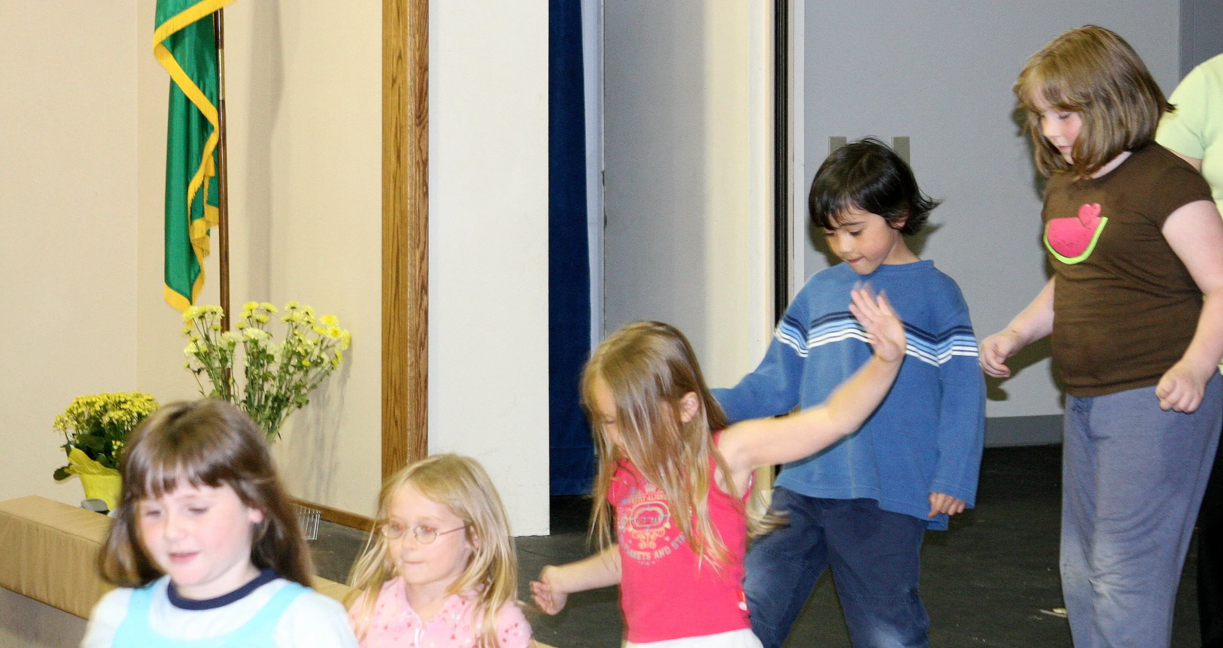 2008-6-12 COKIES KINDERGARTEN GRADUATION (11).JPG