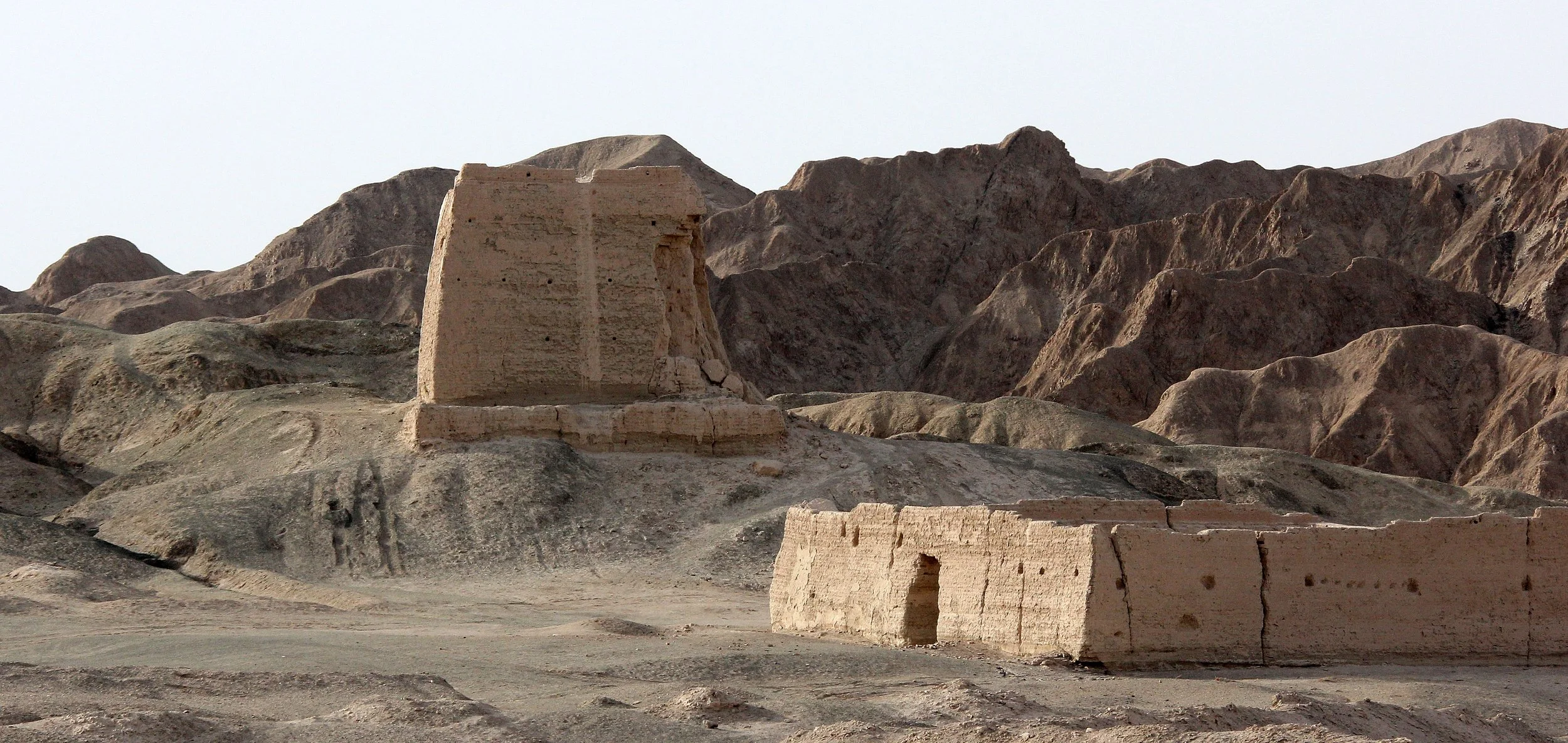 GANSU CHINA - SOUTH OF DUNHUANG (21).JPG