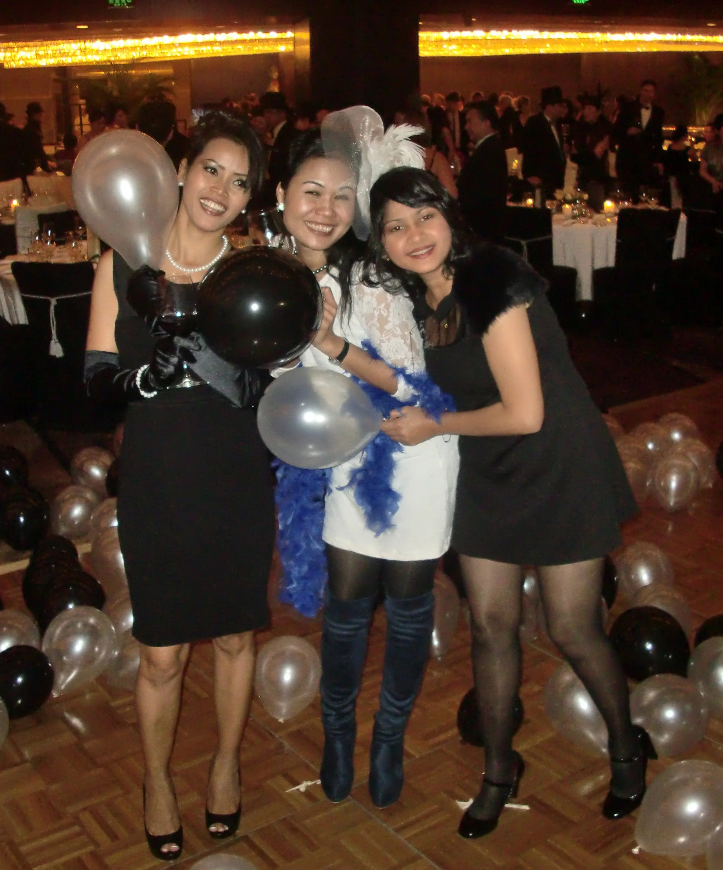 SOM'S BIRTHDAY 2011 - SAS WINTER BALL! (22).JPG
