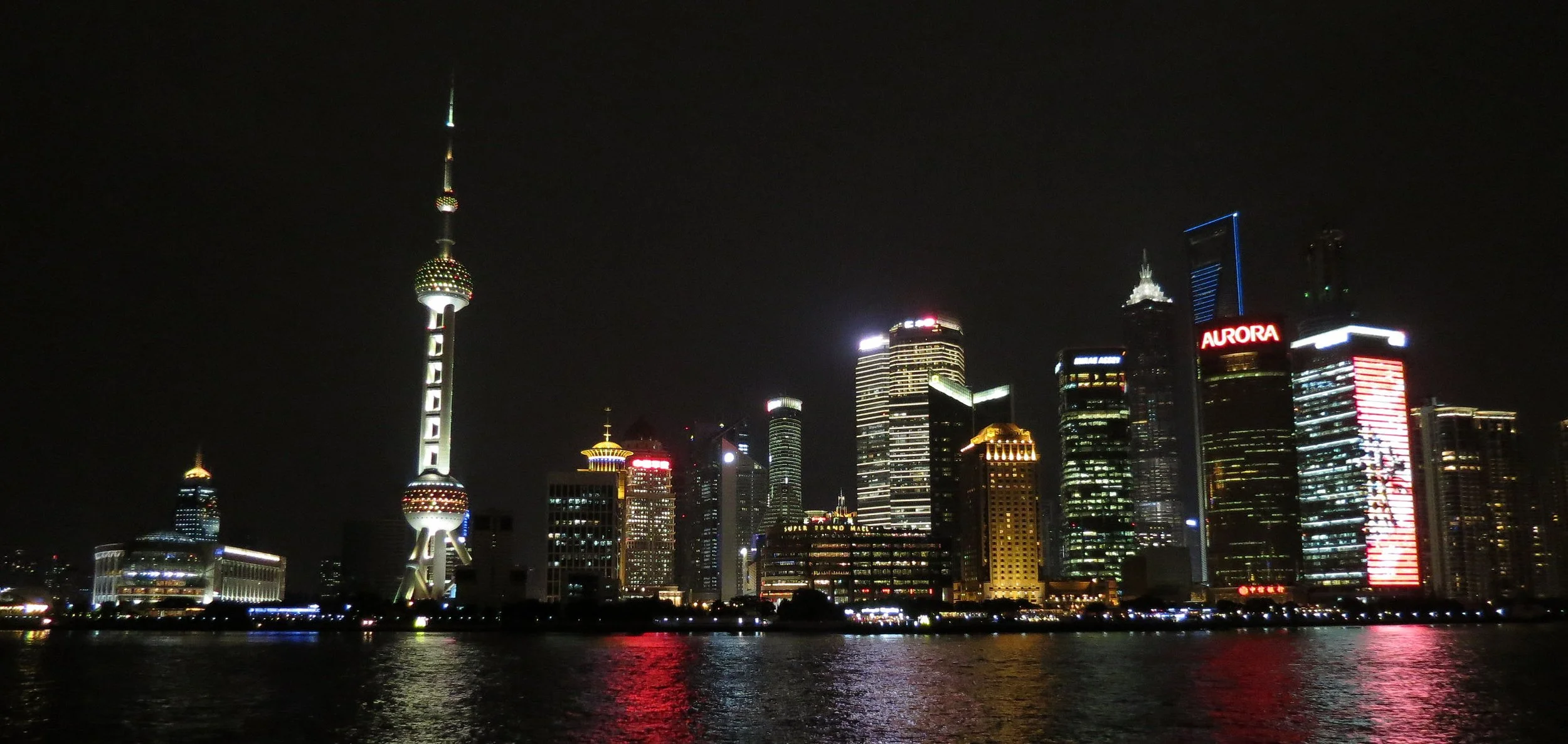 2012-10-29 SHANGHAI AT NIGHT (8).JPG