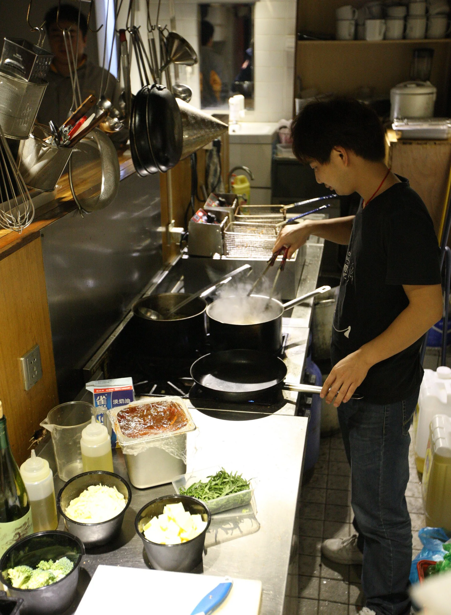 CRACK PASTA WITH JASON (23).JPG