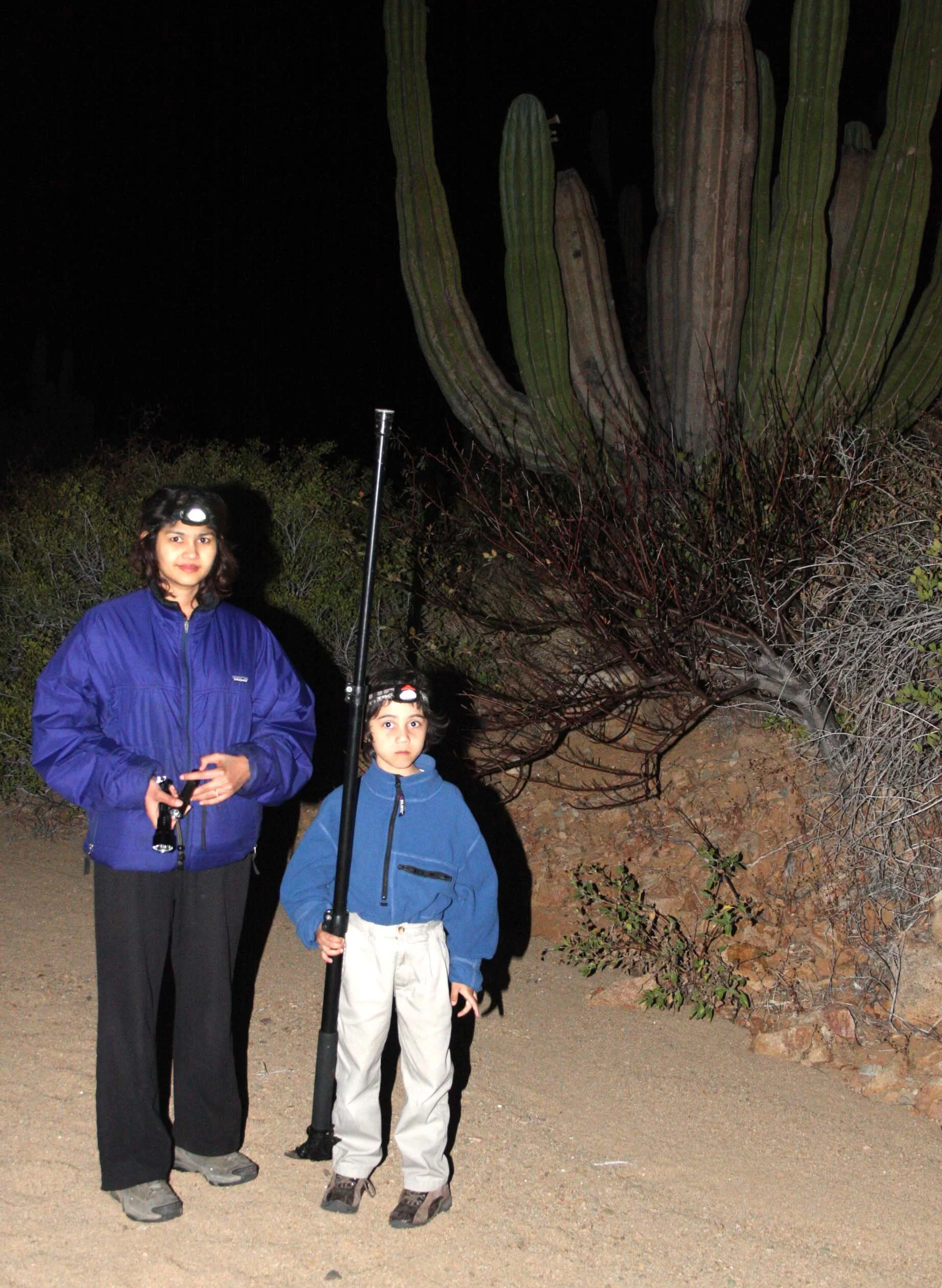 ISLA SANTA CATALINA BAJA MEXICO - NIGHT WALK (2).JPG