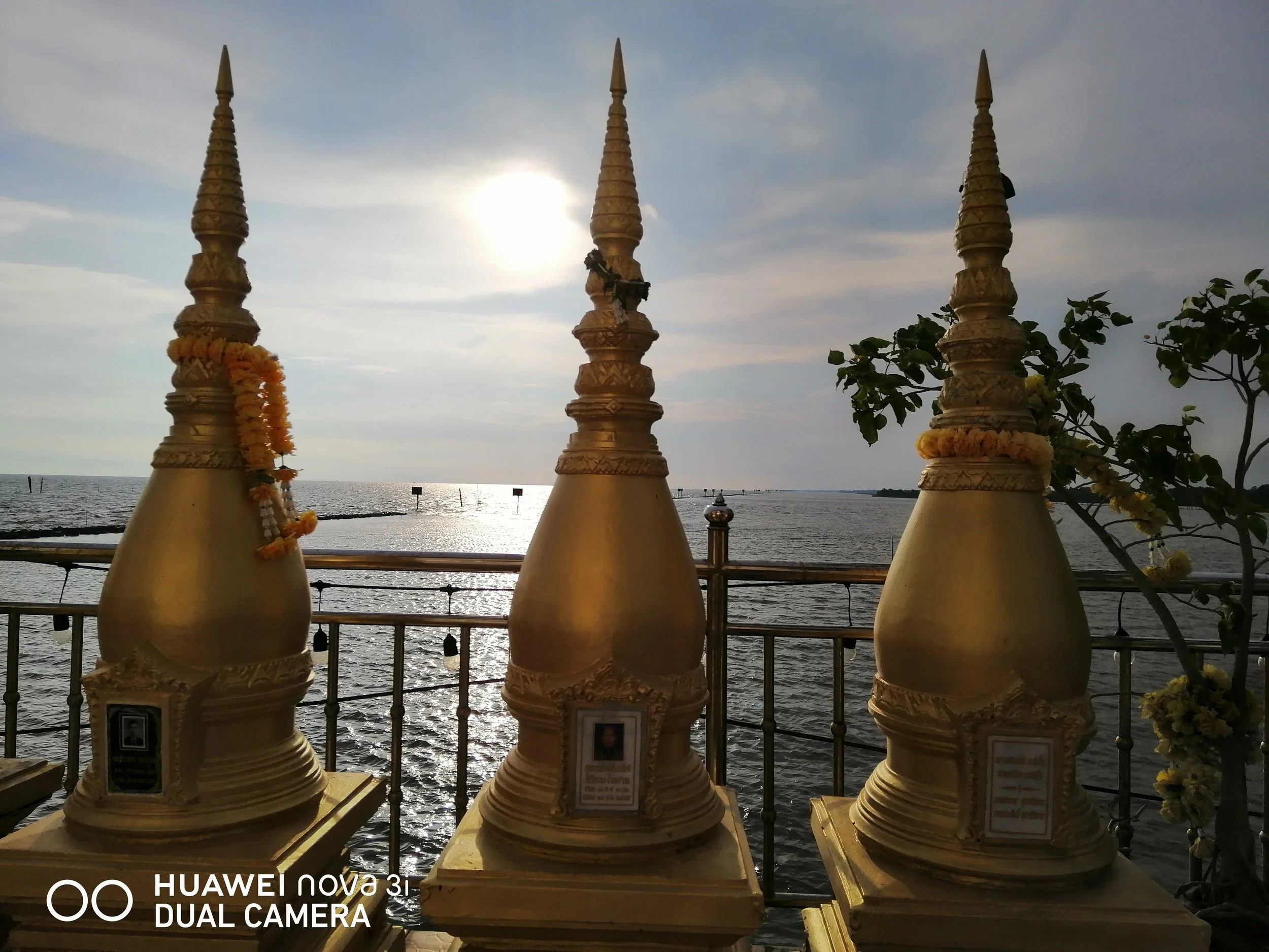 Wat Hong Thong Temple