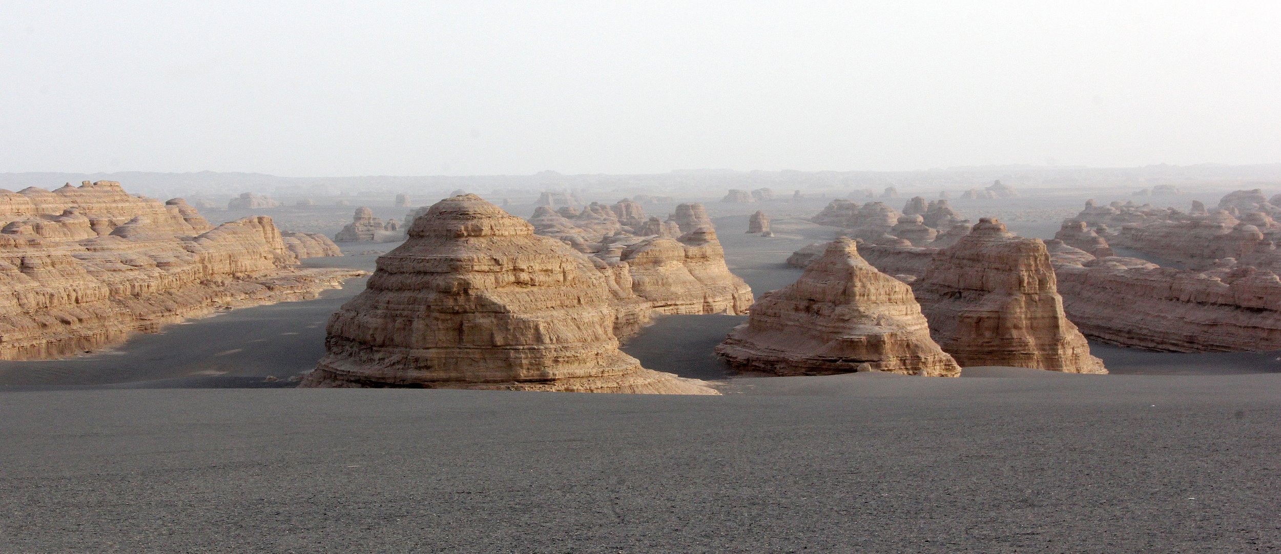 YADAN NATIONAL GEOLOGICAL RESERVE - GANSU CHINA (65).JPG