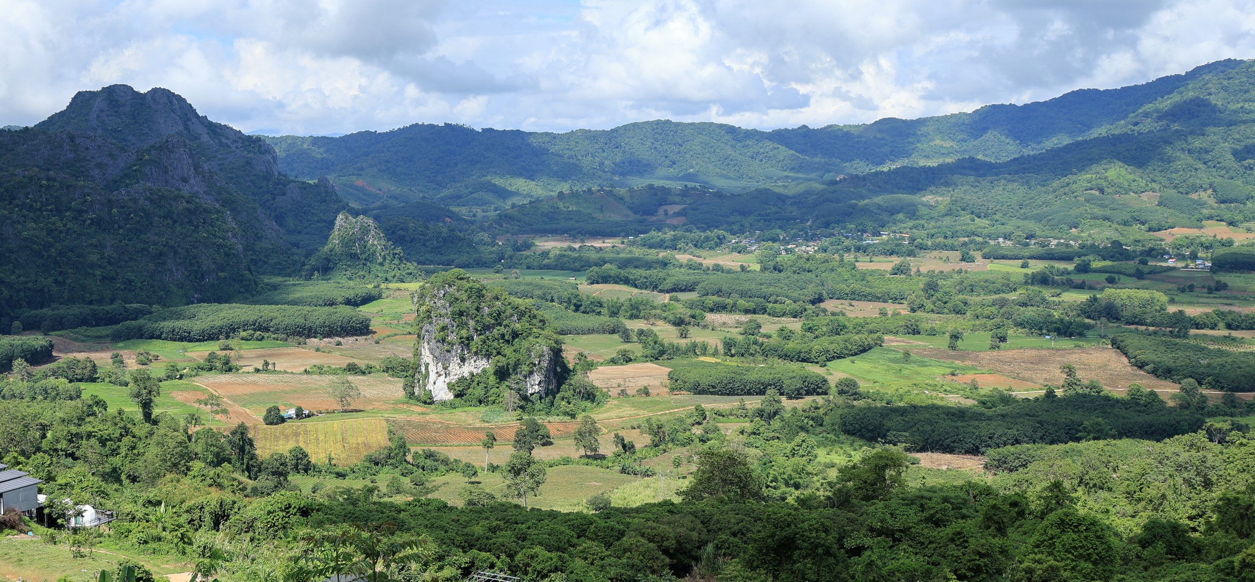 Phu Langka Viewpoint - Phayao Province Thailand (9).jpg