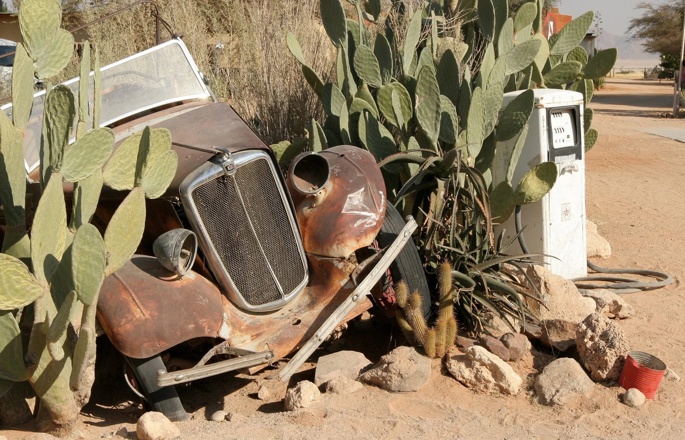 NAMIBIA - SESRIEM TOWN (2).JPG