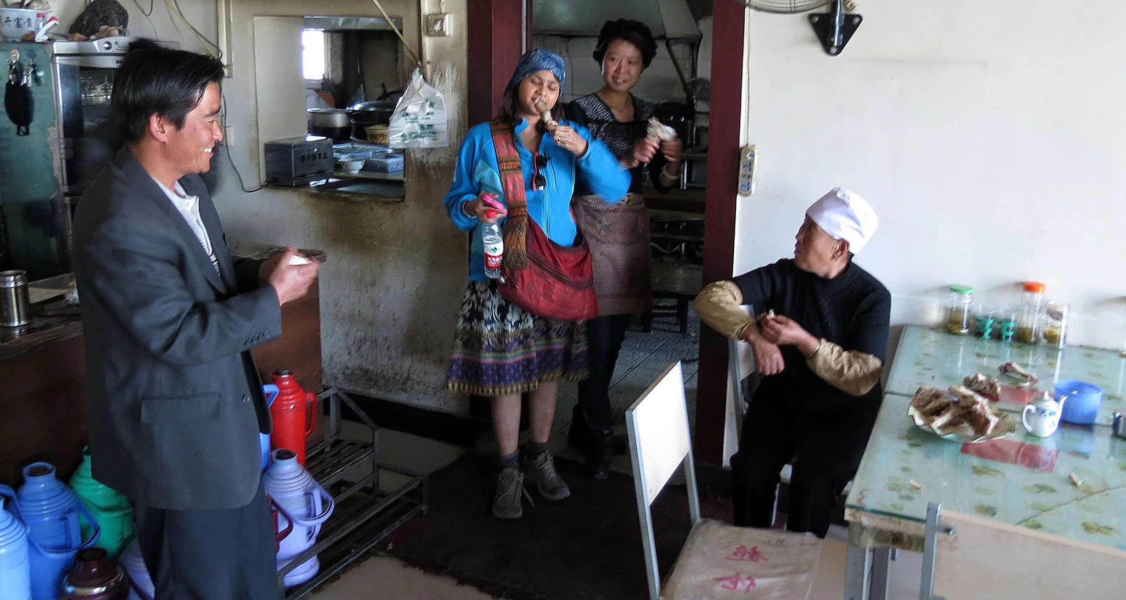 QINGHAI - SMALL TOWN FOR STOCK UP - CHINA (1).JPG