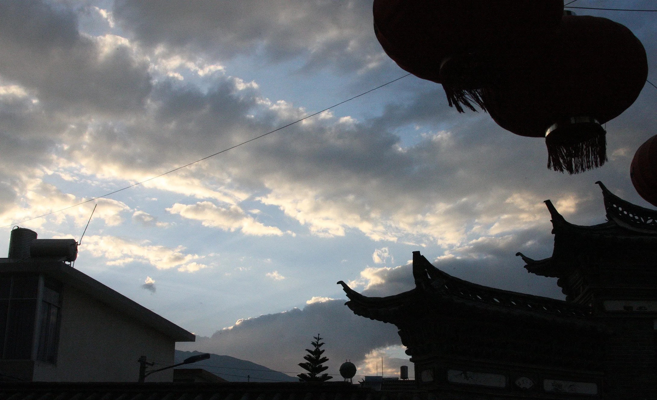 LINDEN CENTER - XIZHOU VILLAGE YUNNAN CHINA (27).JPG