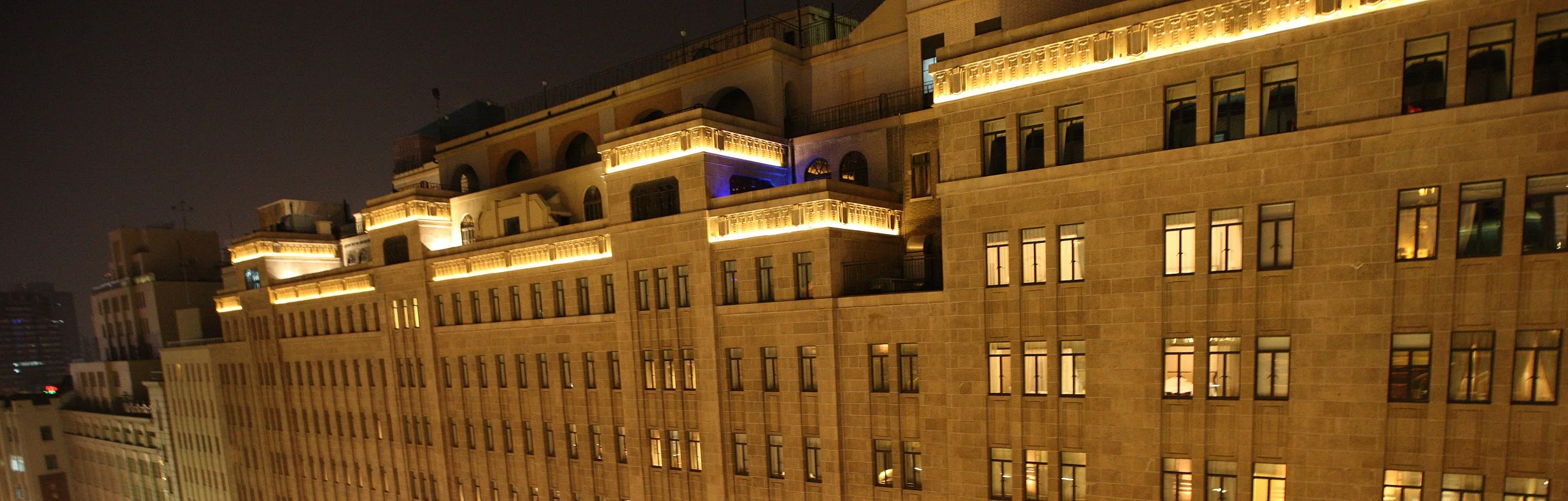 2011-4-29 NIGHT AT SHOOK AT 19 BUND SHANGHAI (220).JPG