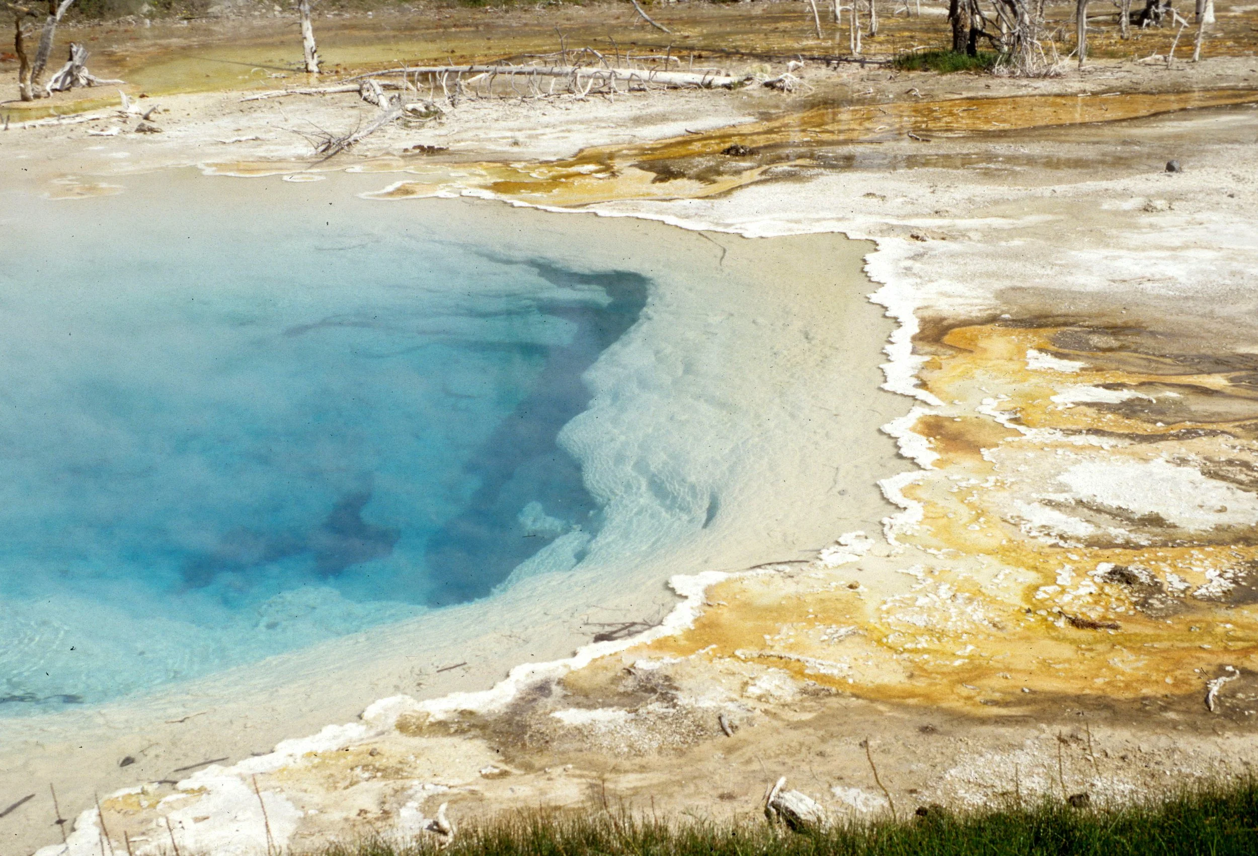 YELLOWSTONE - GEYSER VALLEY I.jpg