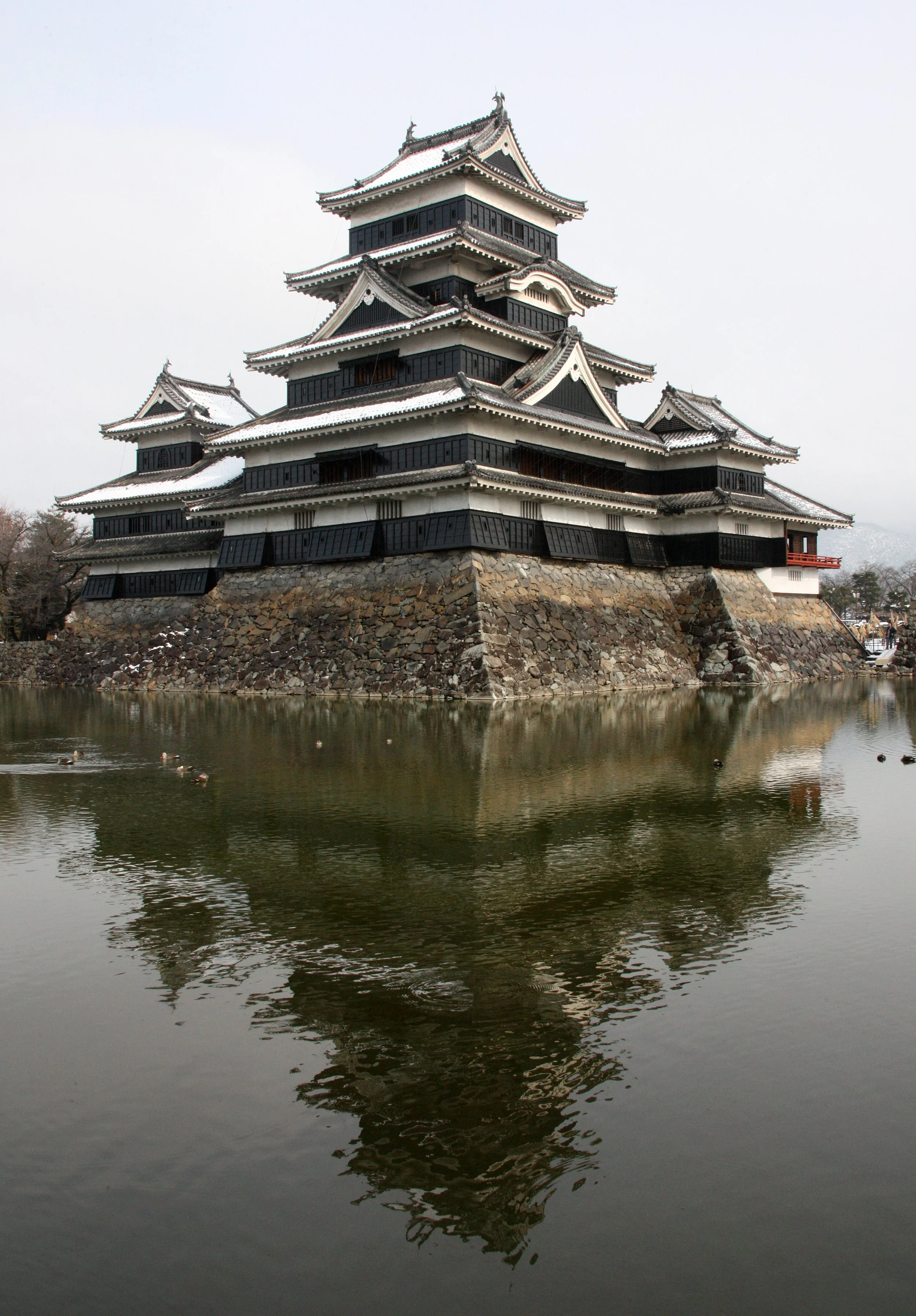 MATSUMOTO CASTLE (11).JPG