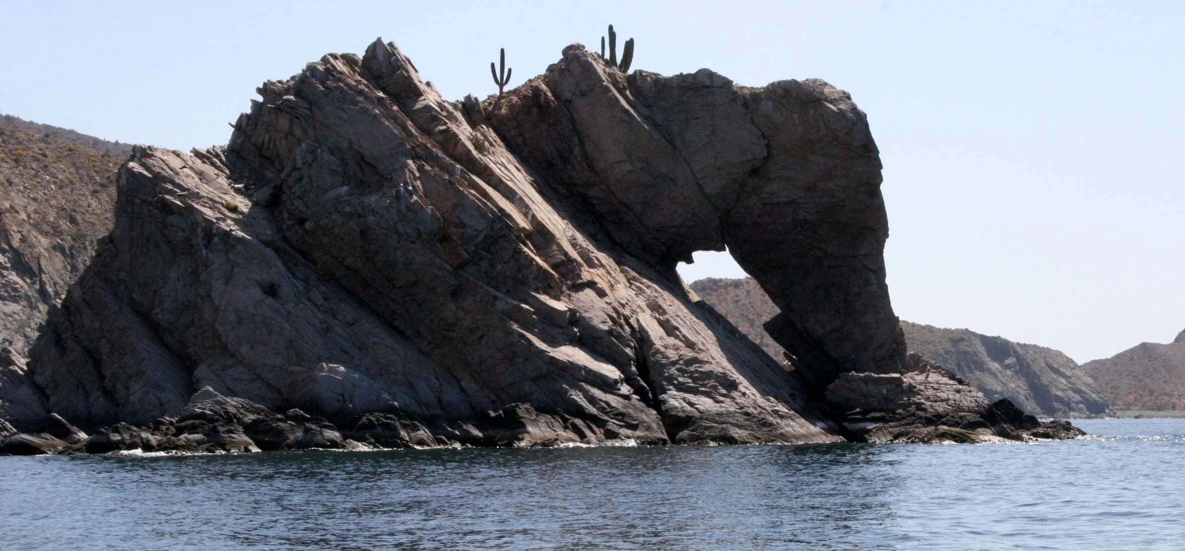 ISLA SANTA CATALINA - SHORELINE LANDSCAPES (3).JPG