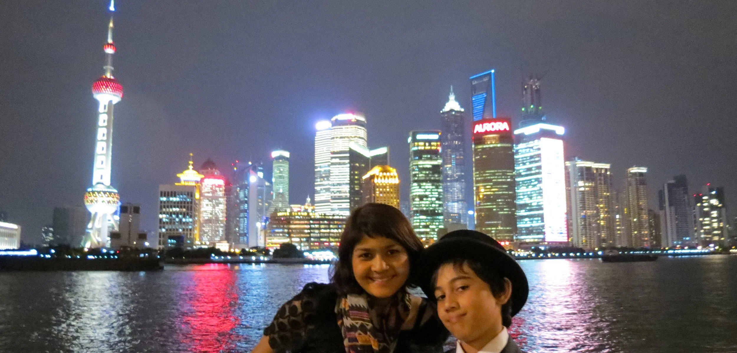2012-10-29 SHANGHAI AT NIGHT (10).JPG