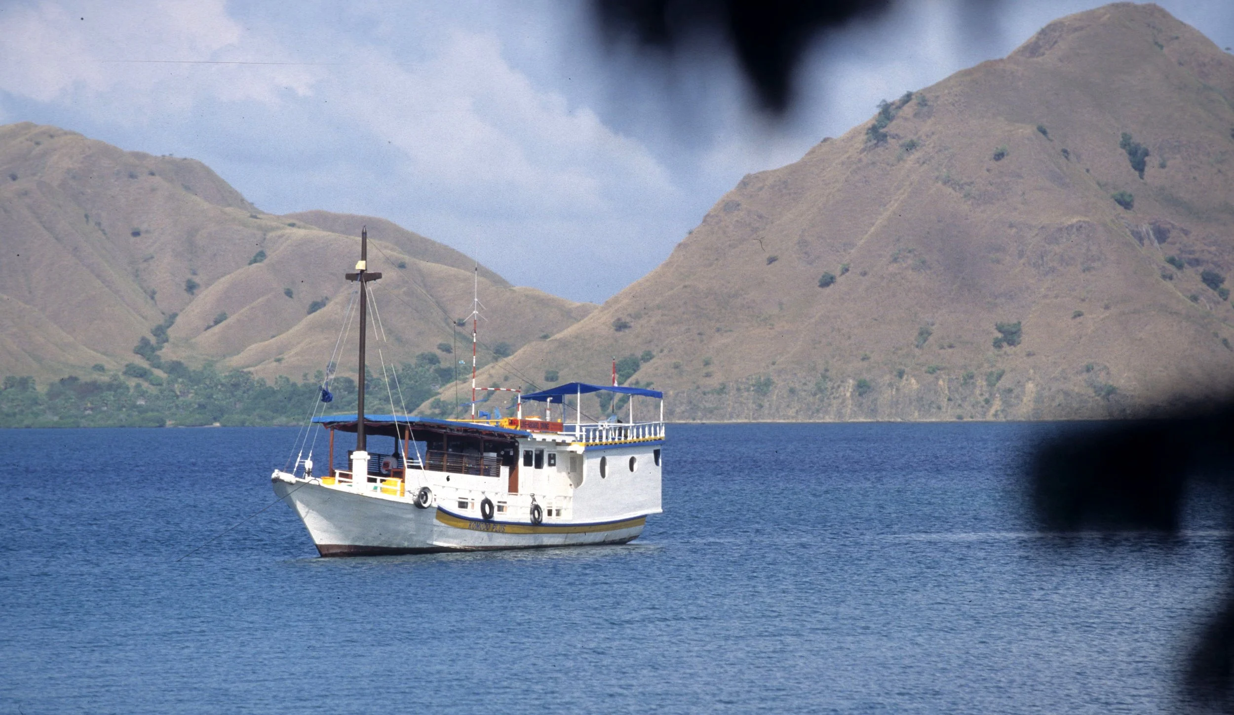 KOMODO - BOAT USED.jpg