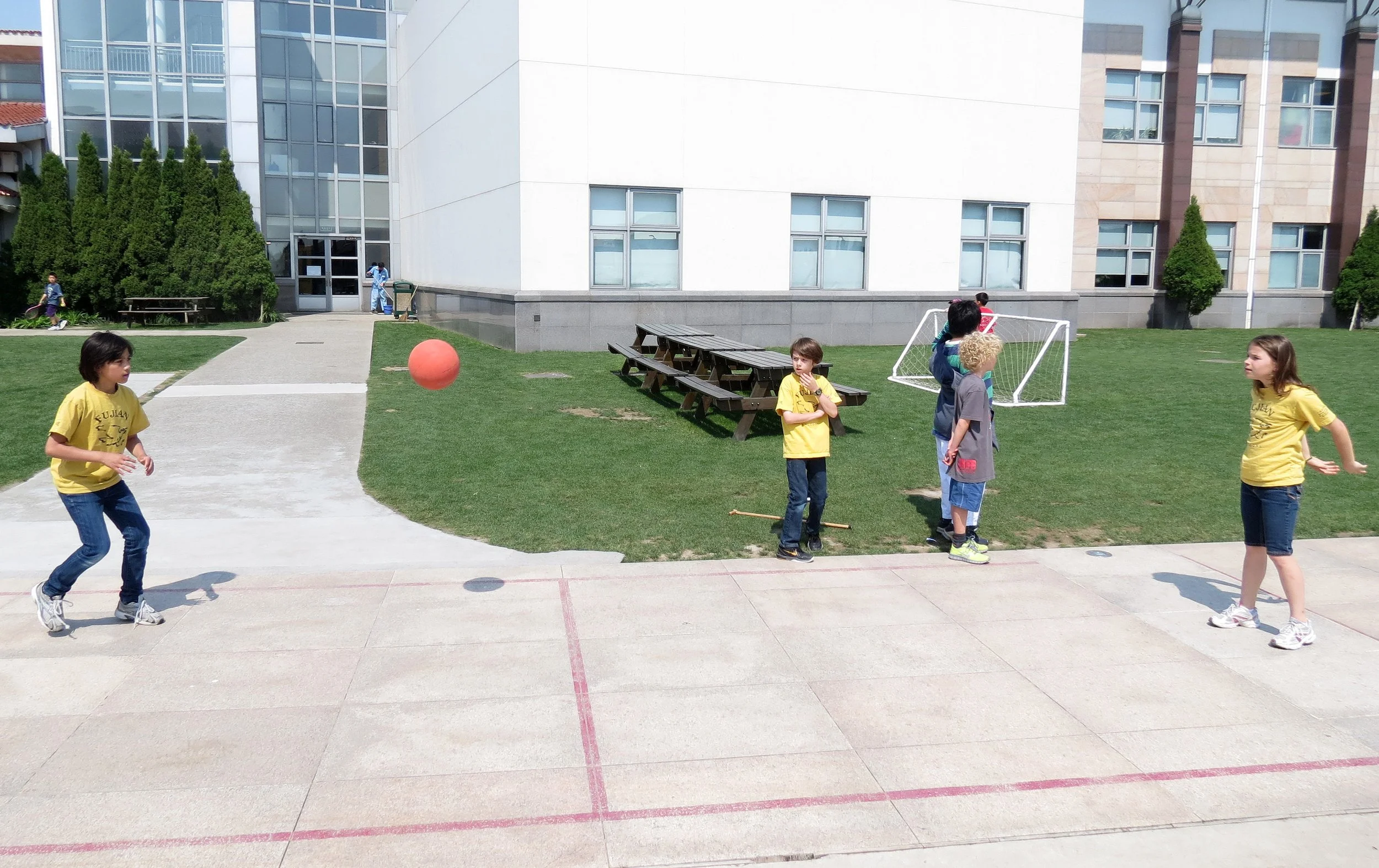COKIE'S 3RD GRADE PLAY - MAY 17 2012 (2).JPG