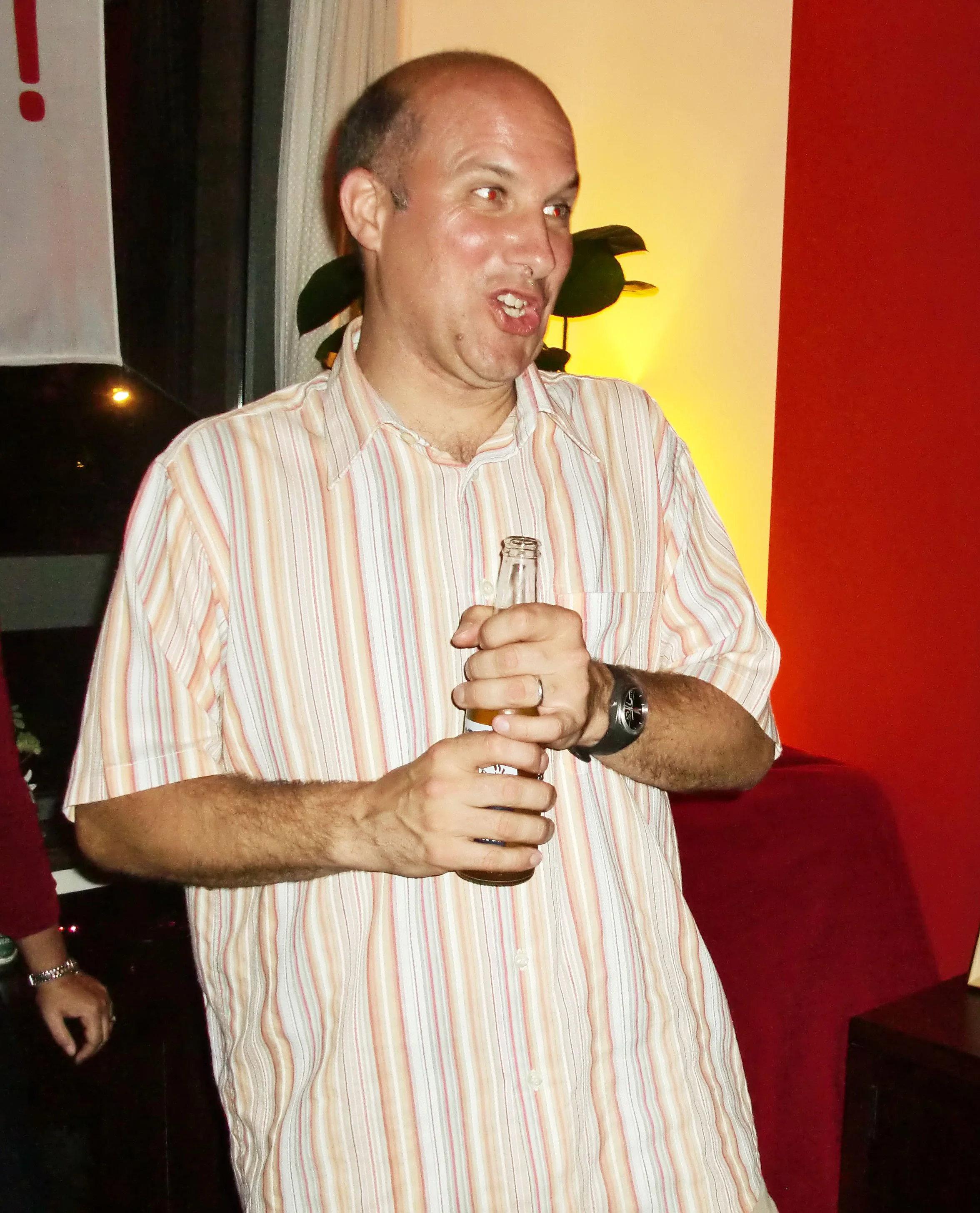 2010-8-27 SURPRISE BDAY BASH FOR KARA - RED PARTY (9).JPG