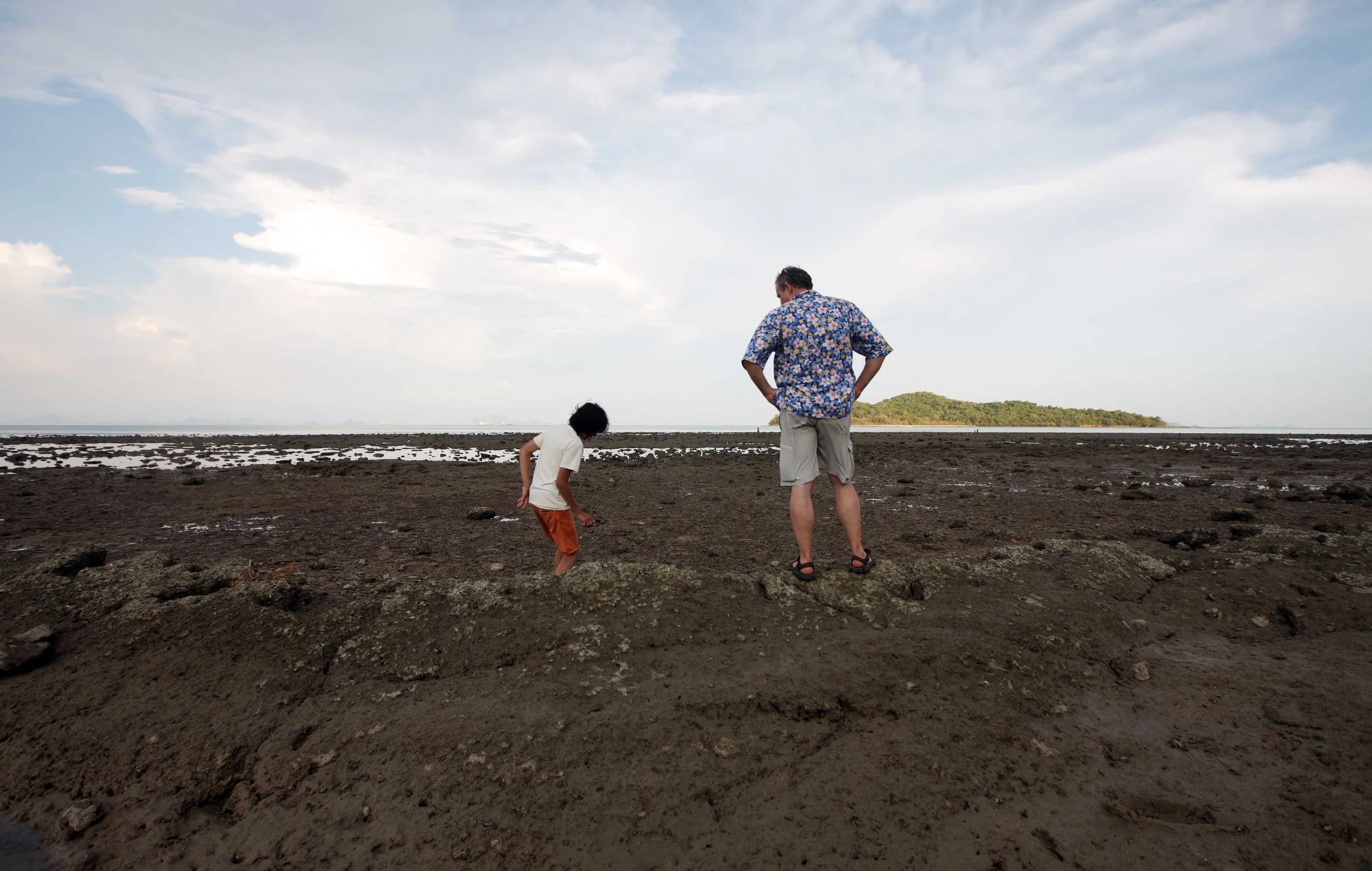 2015 Koh Lanta Songkran with friends from ISB (185).JPG