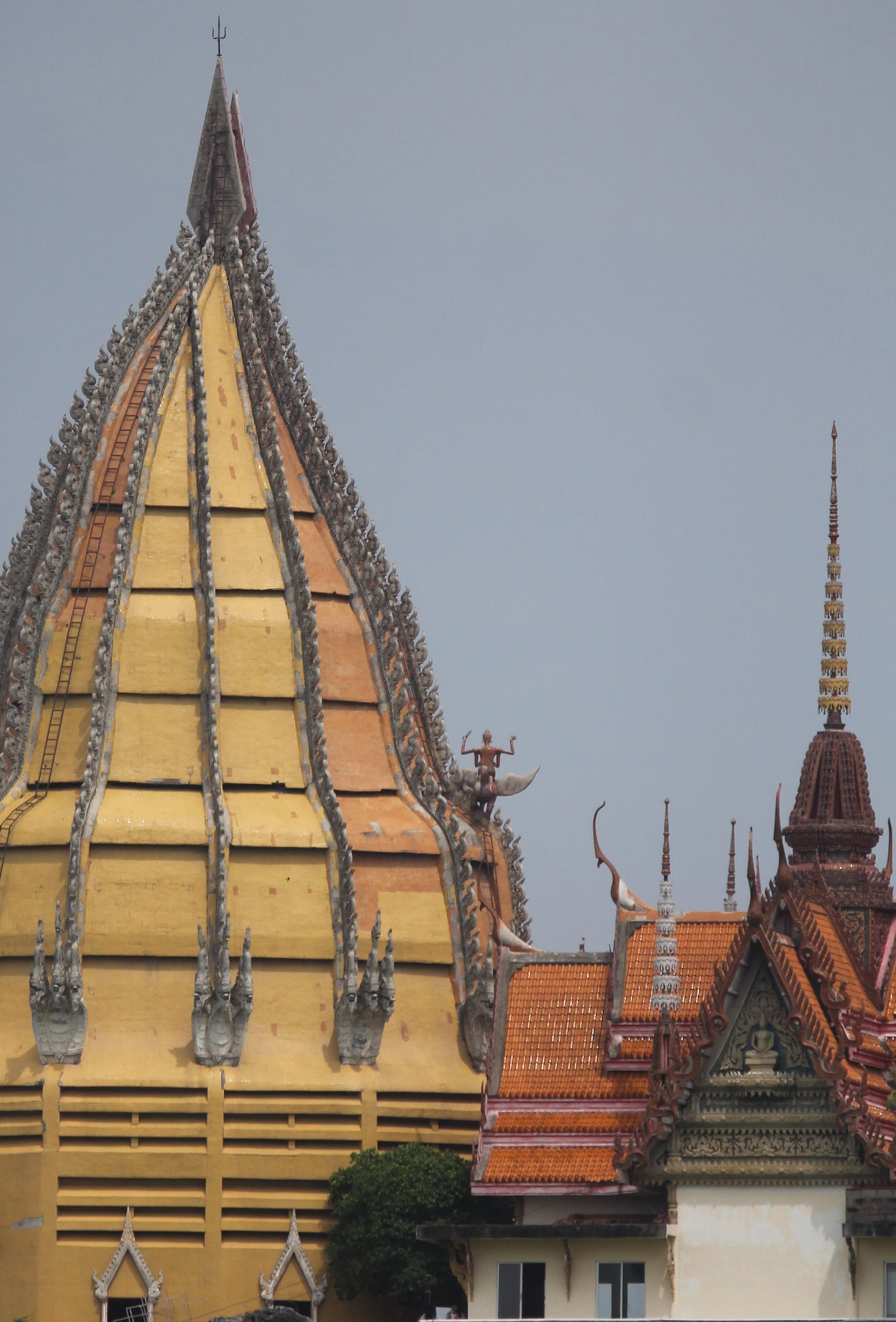 Wat Tham Suea (Tiger Cave Temple) located in Kanchanaburi.