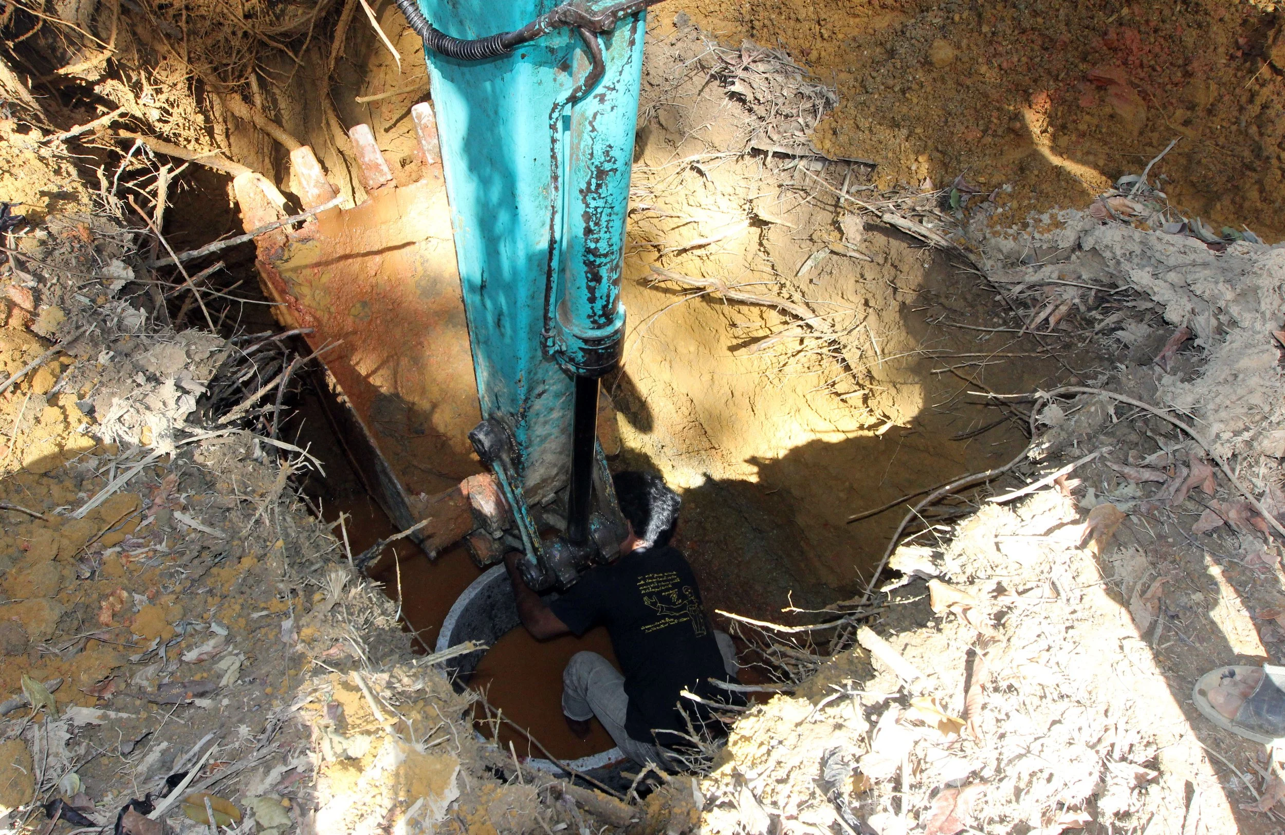 2014 Koh Lanta Build (162).JPG